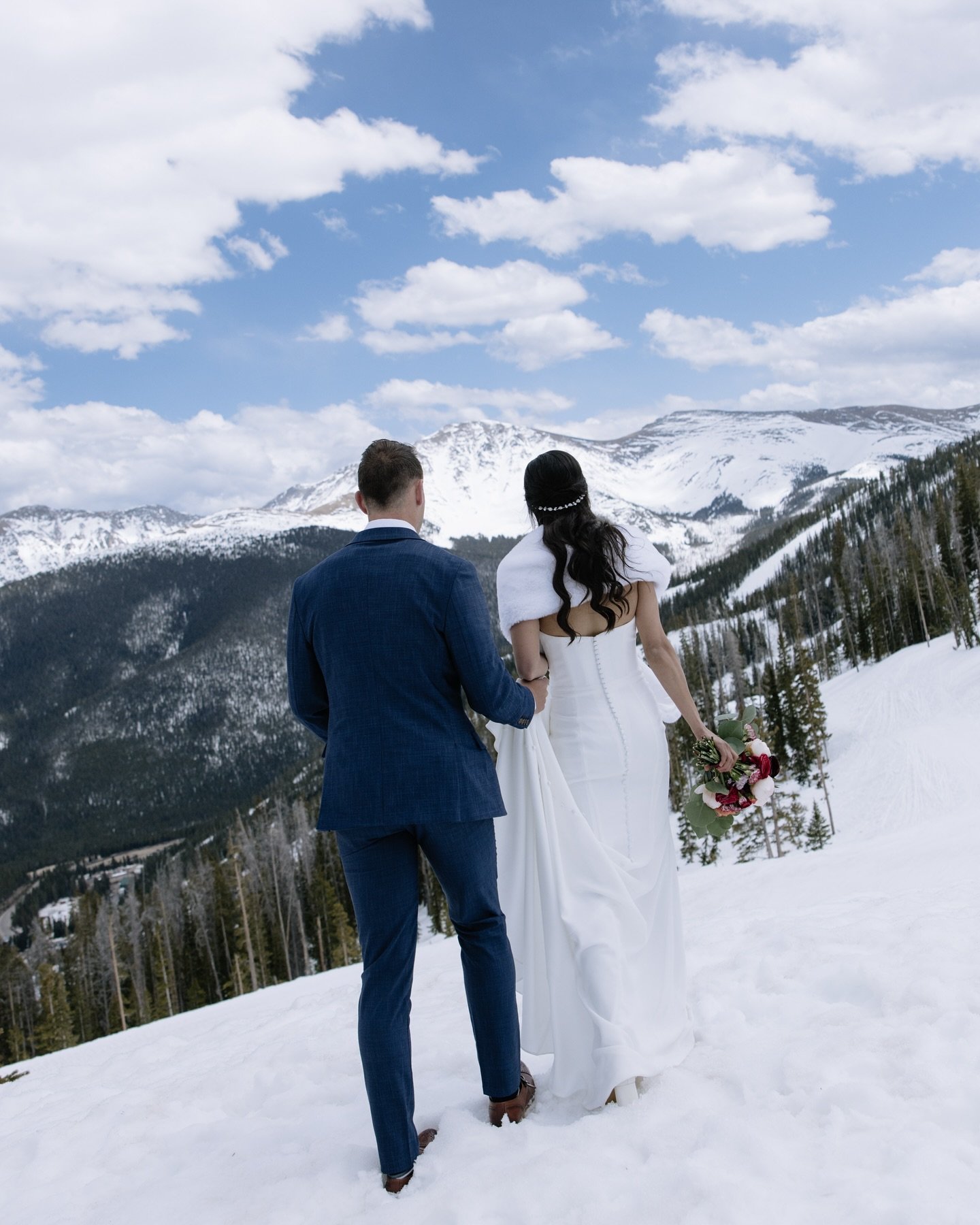 Photos at the top of the mountain are a good idea no matter what time of year it is.

Photographer: @savannahbenzphoto
Venue: @headwaters_center
Florals: @flowermoxie
Hair Stylist: @divinebeautyartists
Planning &amp; Coordination: @withgraceplanning
