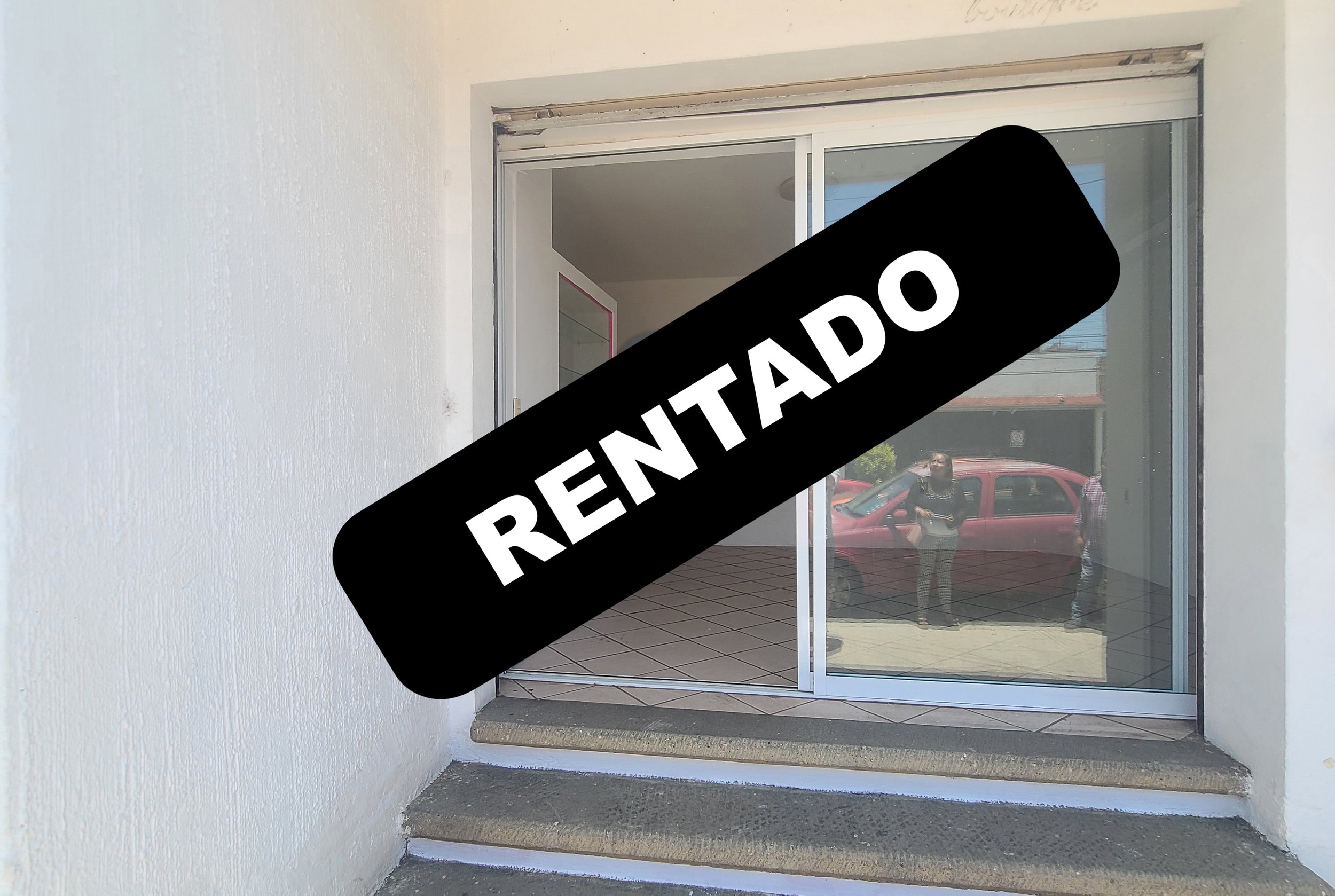 0039 Renta : Local en la Cascada