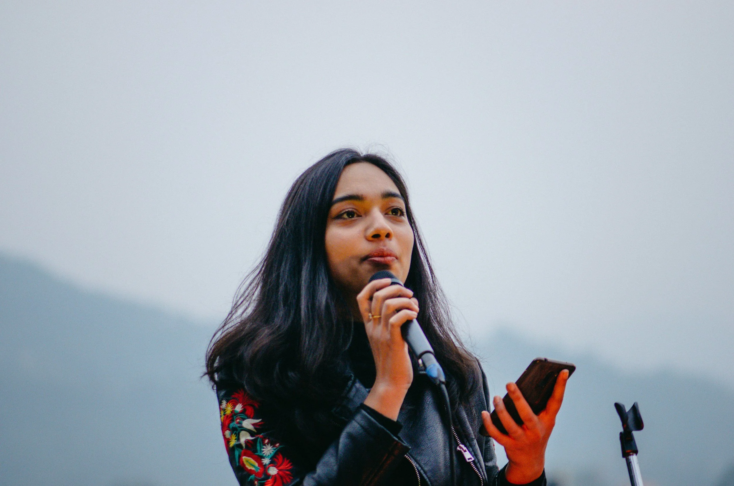 What to Say at a Celebration of Life: 15 Sample Speeches for a Meaningful Tribute (3 Minute Versions)