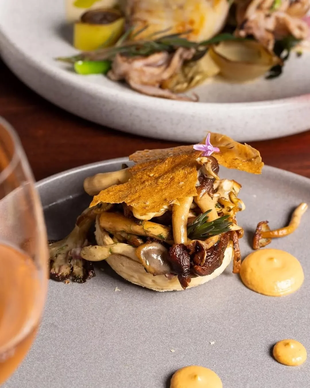 Mushroom tart, fermented macadamia