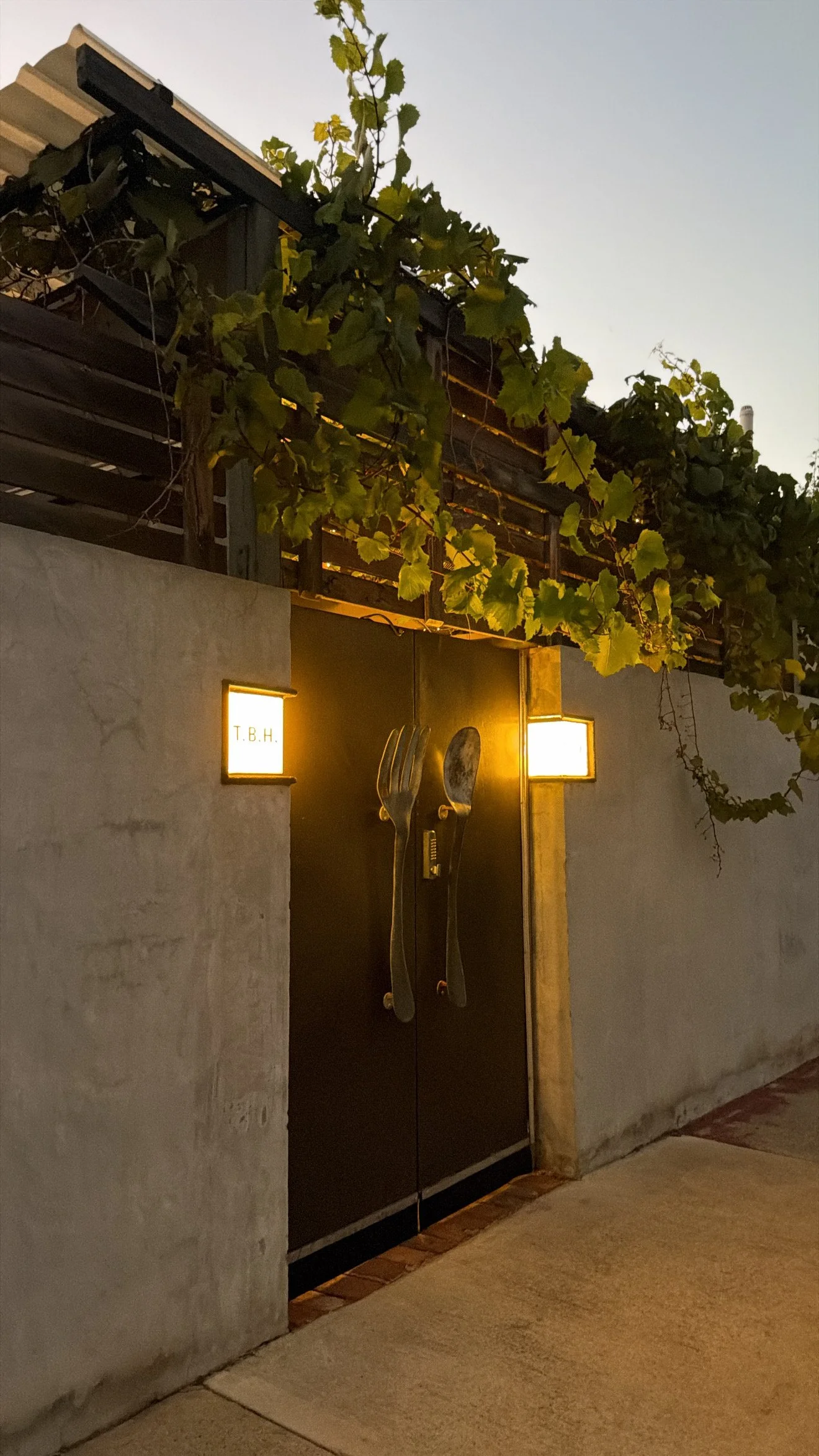 Photo Dec 21 2025, 7 45 31 PM.jpg