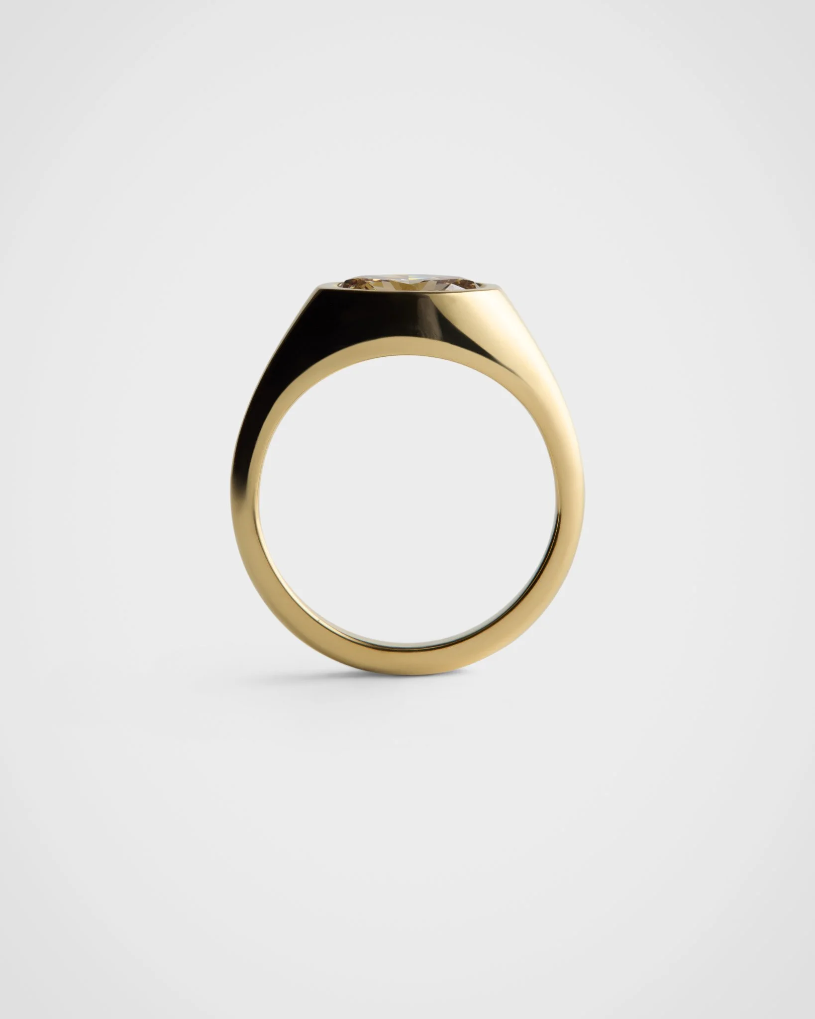 IGNIS OVAL COGNAC_SIDE.jpg