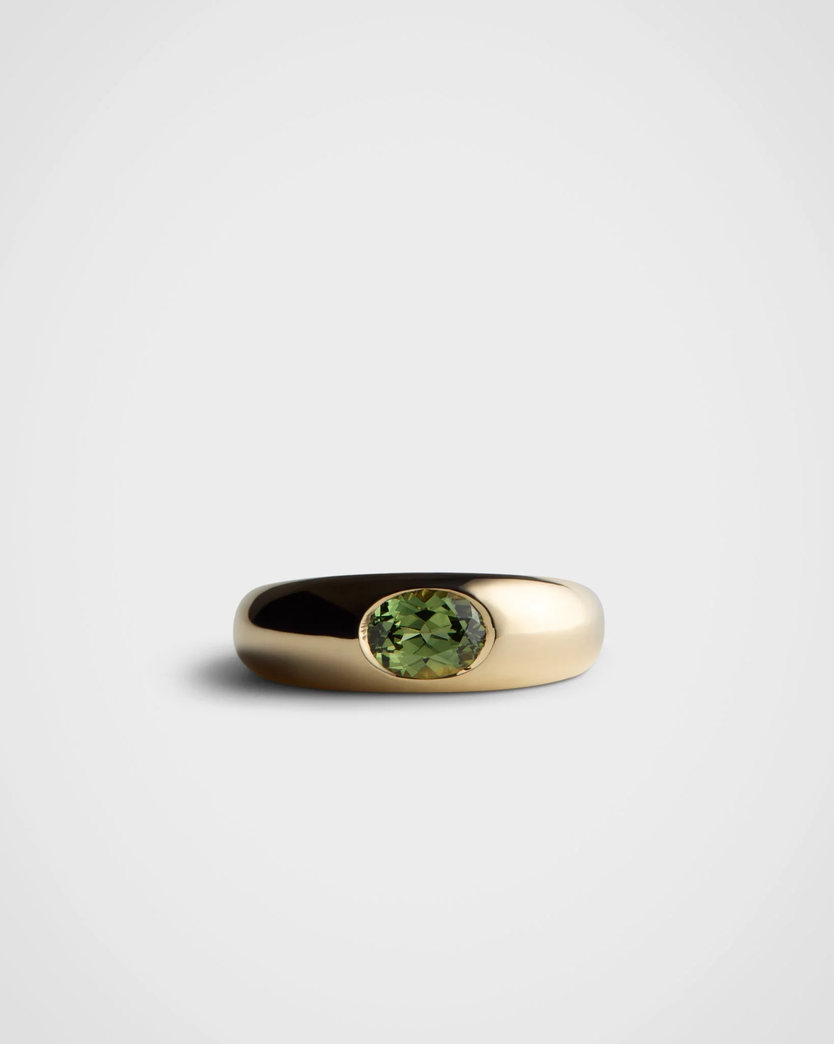 CONVEX SOLITAIRE RING - GREEN SAPPHIRE