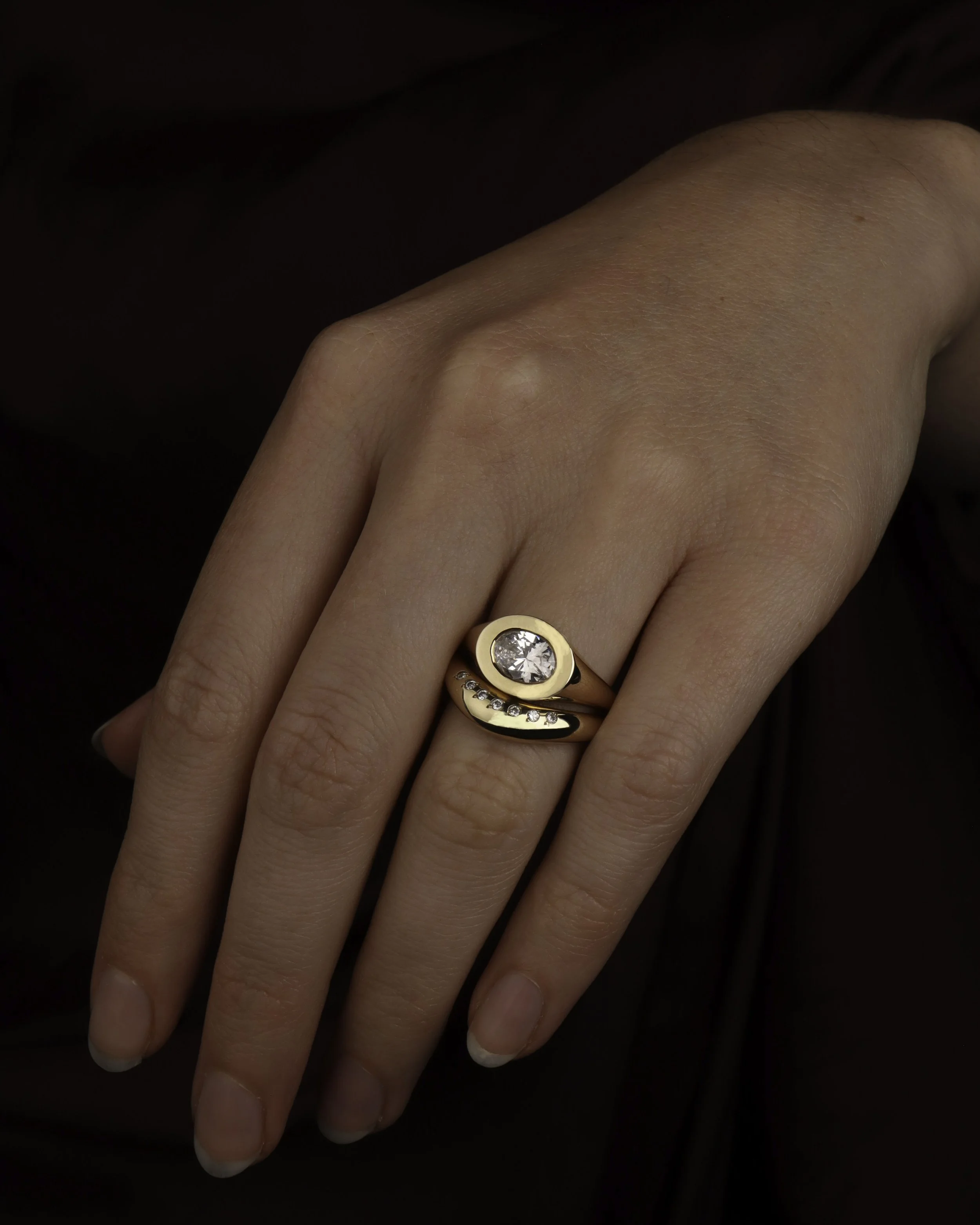SOLITAIRE SIGNET - OVAL