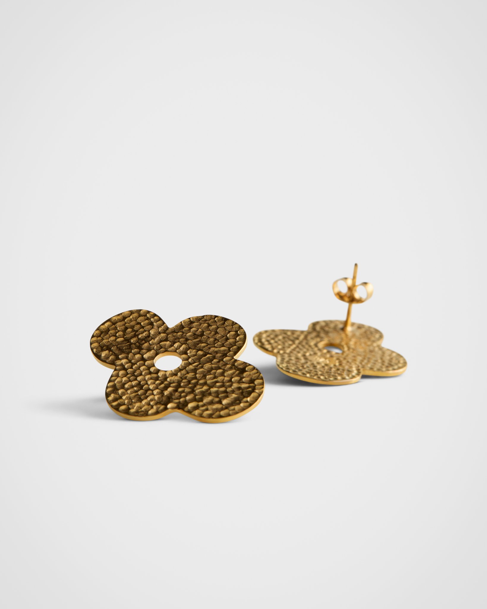 FLEUR STUDS