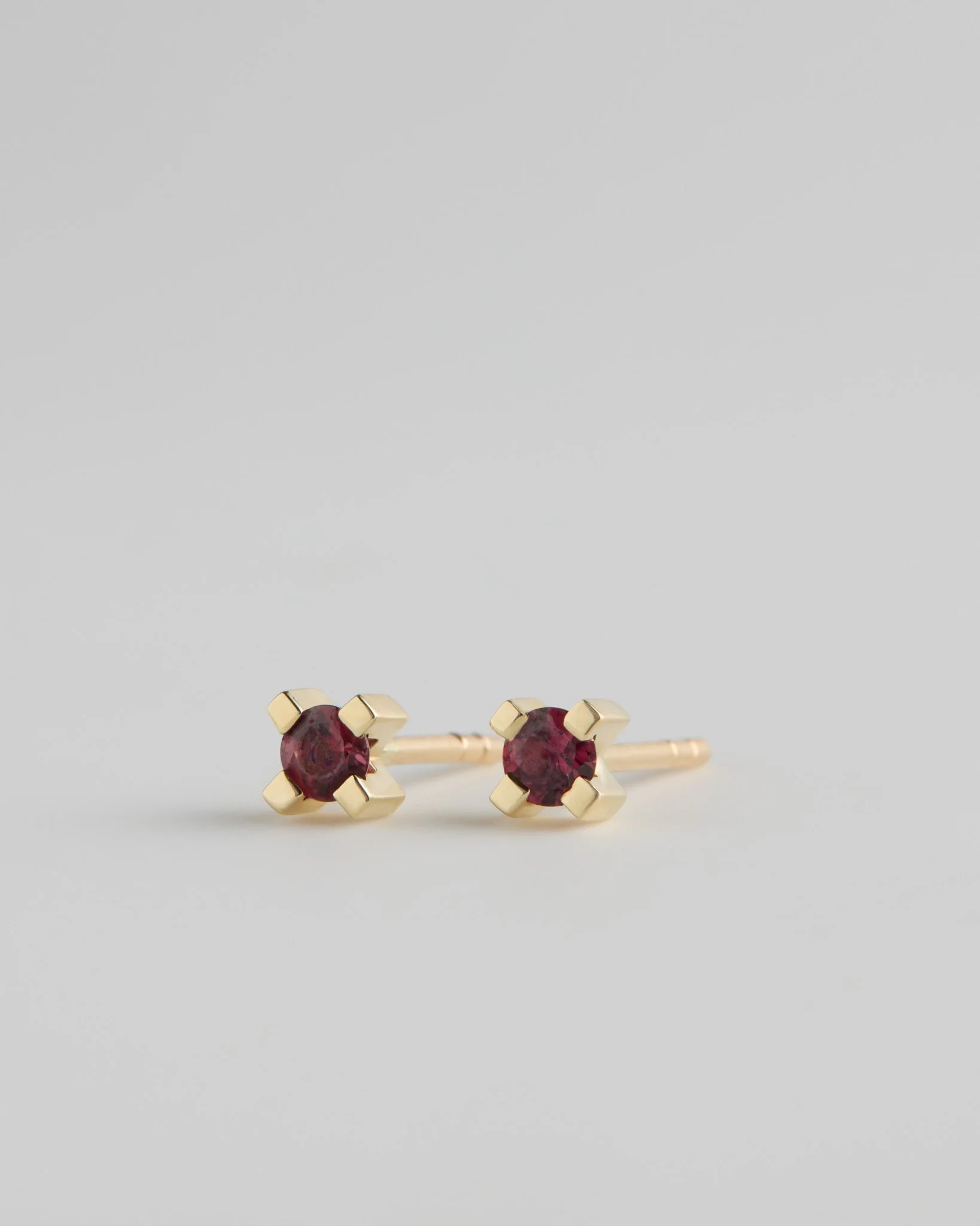 AUDREY STUD RUBY_SIDE.jpg