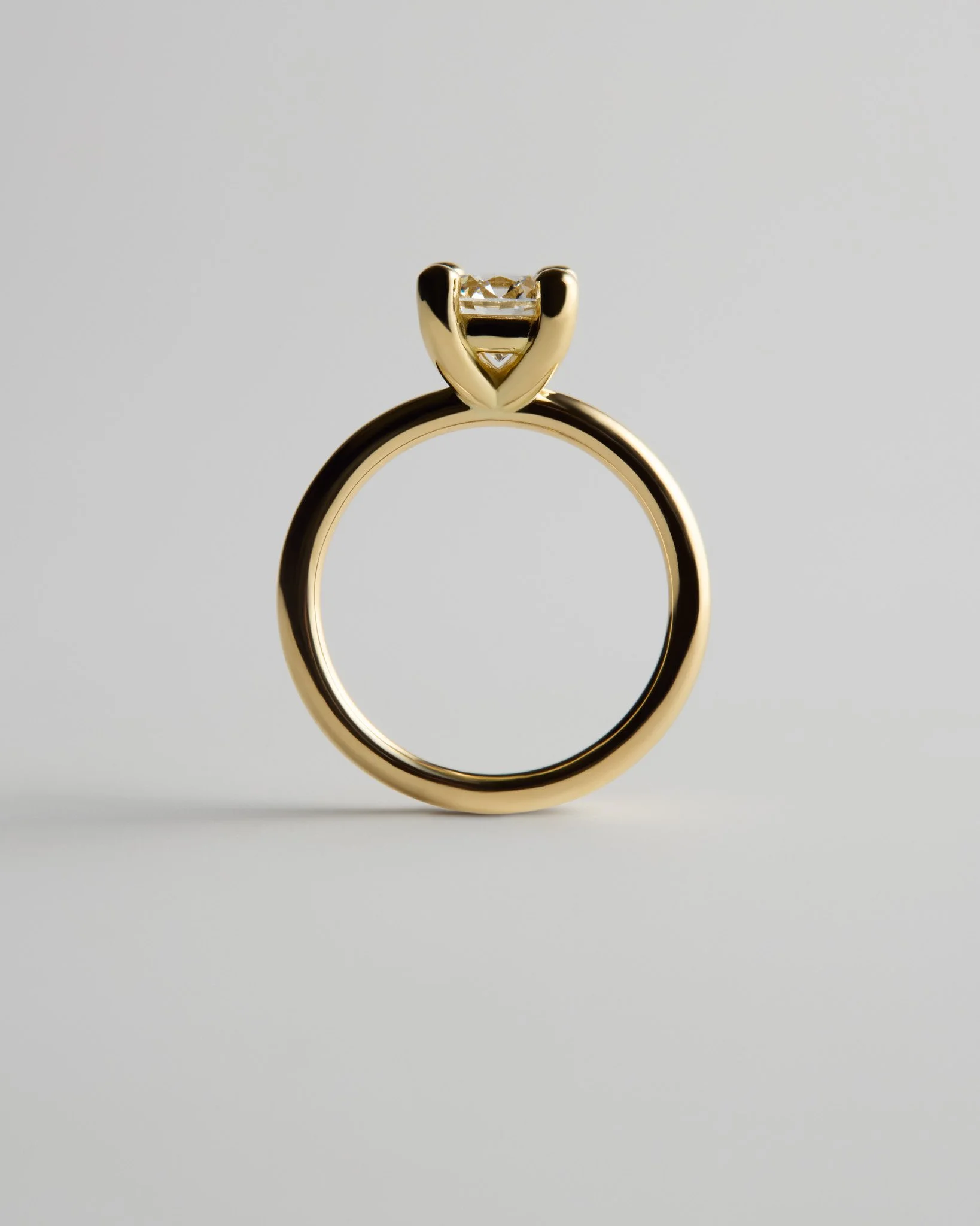 MITIS ROUND_SIDE.jpg