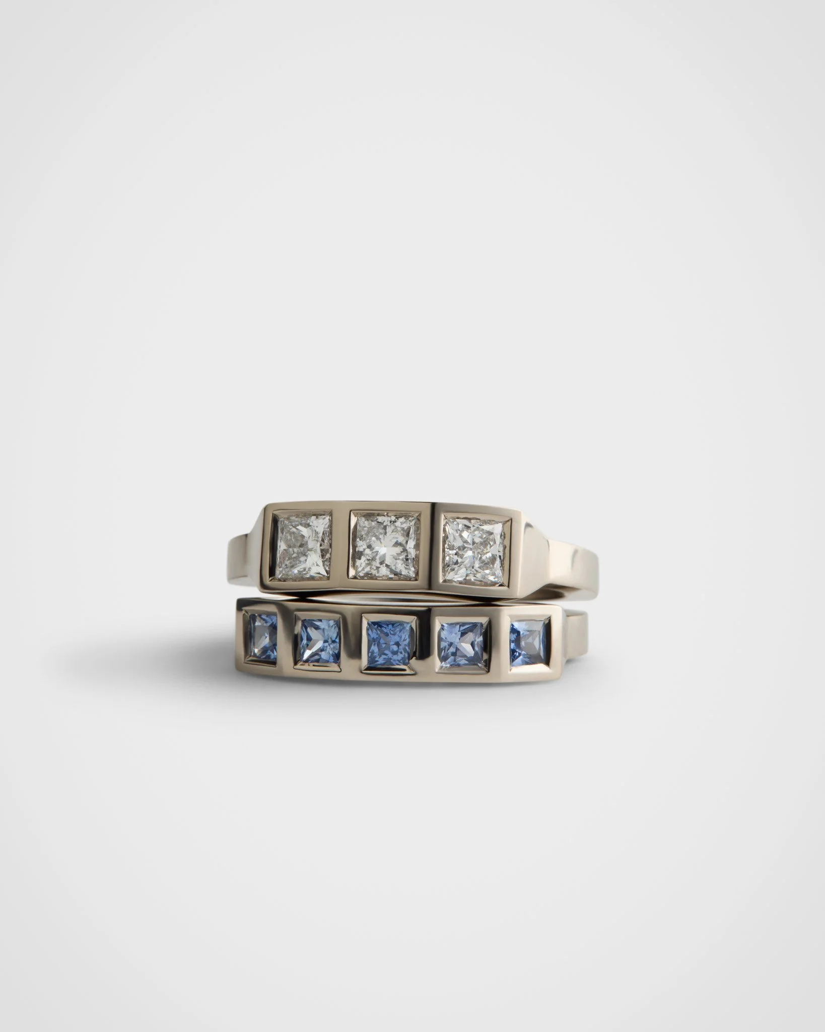 GEORGIA SQUARE BLUE WG_LAURA RING SQUARE WG.jpg