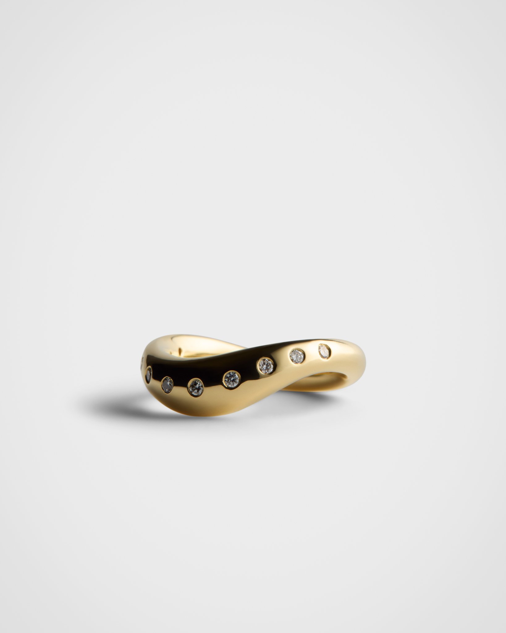 DROP DIAMOND RING - 10 DIAMONDS