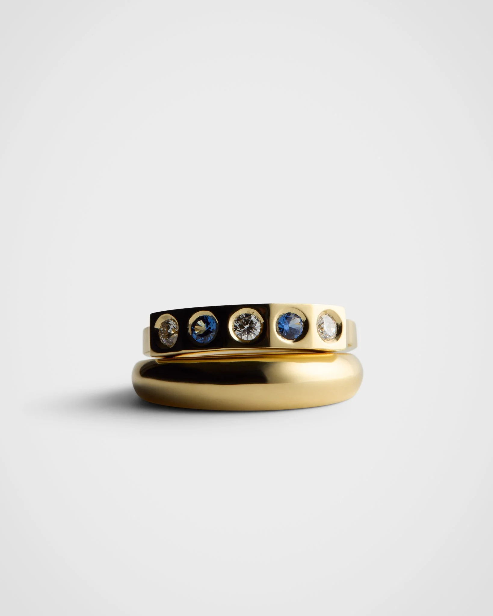 GEORGIA ROUND BLUE DIA_CONVEX RING.jpg