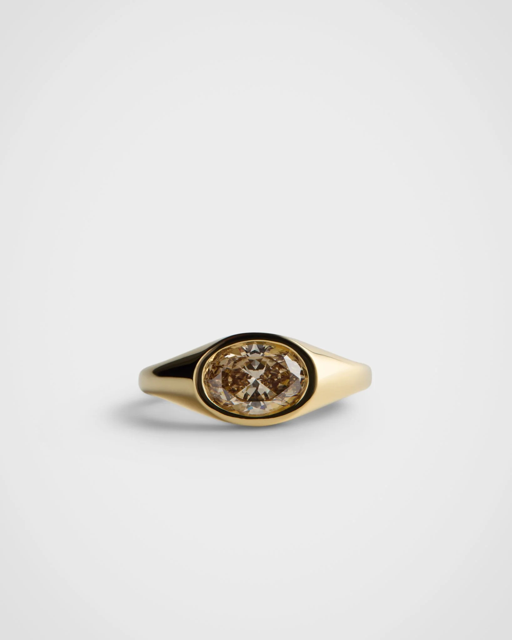 IGNIS RING OVAL - COGNAC DIAMOND