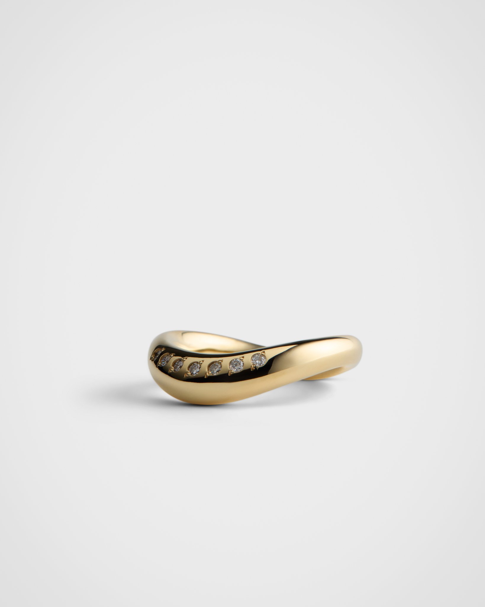 DROP DIAMOND RING - 7 DIAMONDS