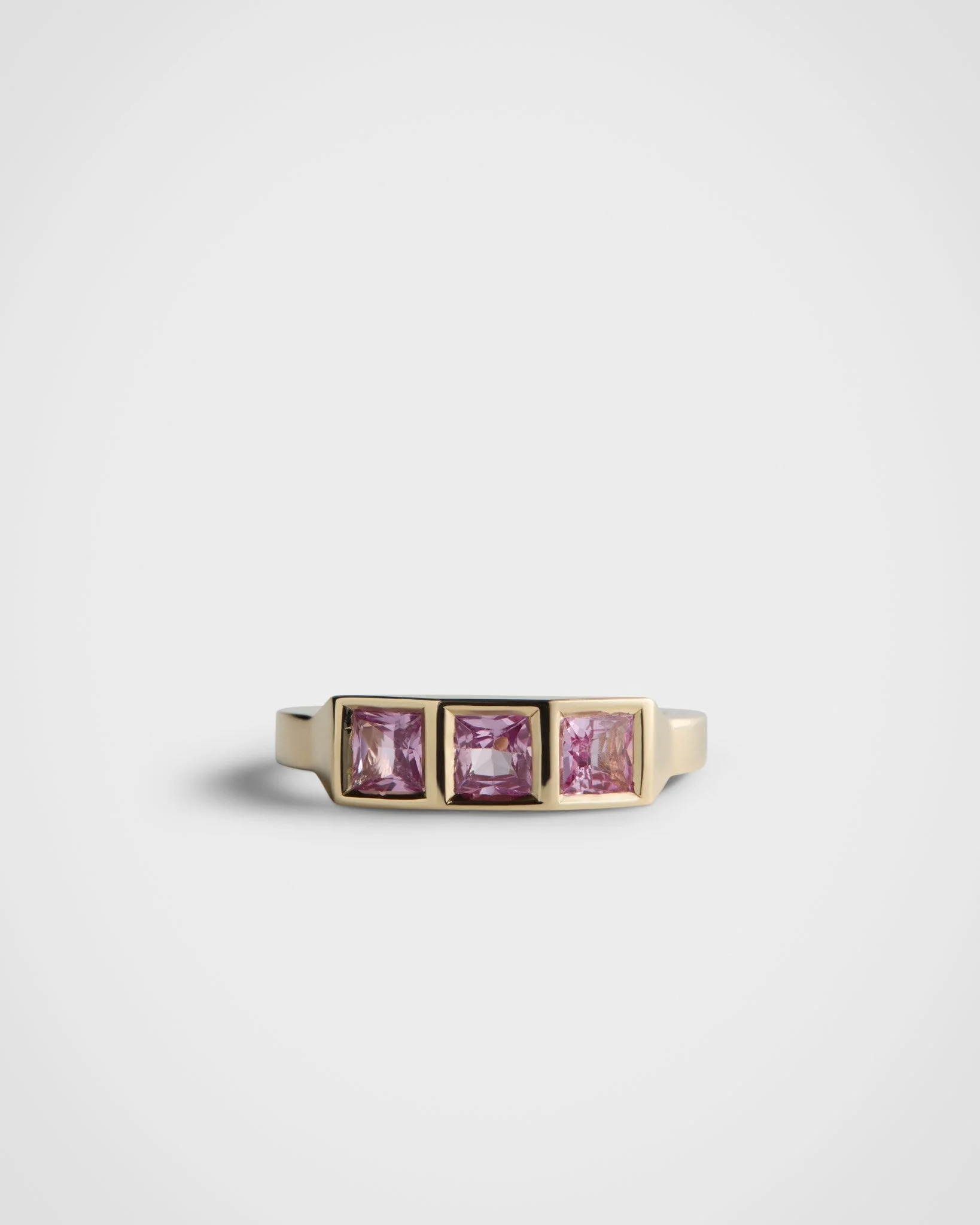 LAURA RING - PINK SAPPHIRE