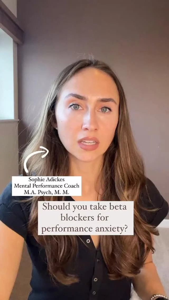 🖤NOT MEDICAL ADVICE
It can be tough to admit you are struggling with performance anxiety as a musician. You don’t want to seem unprofessional or show weakness.
I remember the first time I took beta blockers—I didn’t tell ANYONE.