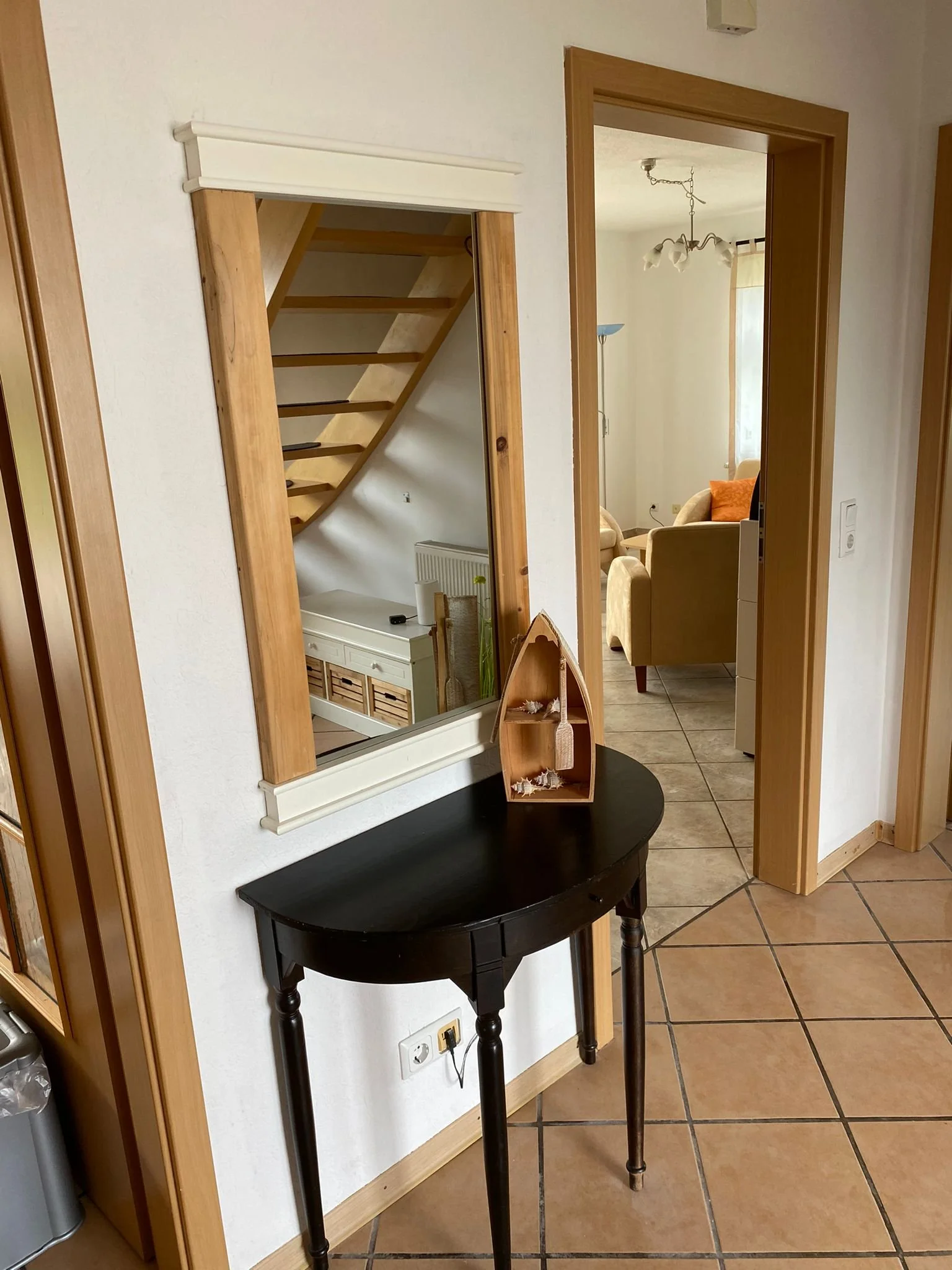 Diele Tisch.jpg