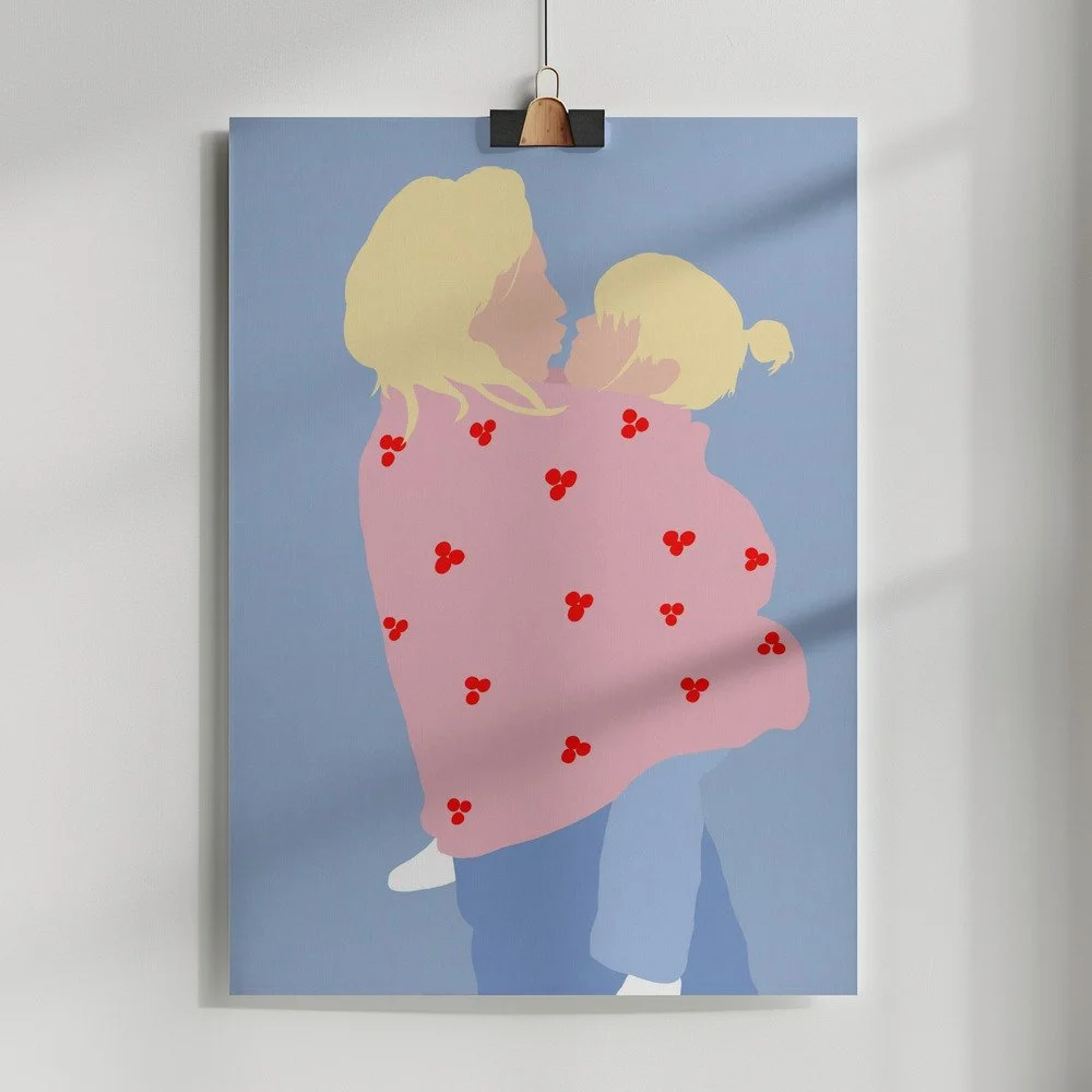 Skandinavische Wandgestaltung mit emotionaler Familienillustration als Geschenkidee für Mama.
