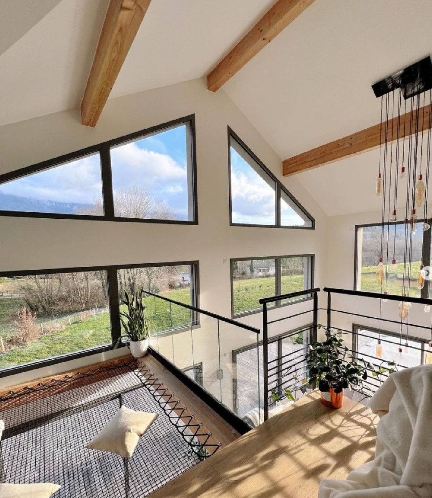  Intérieur d'une maison moderne rénovée