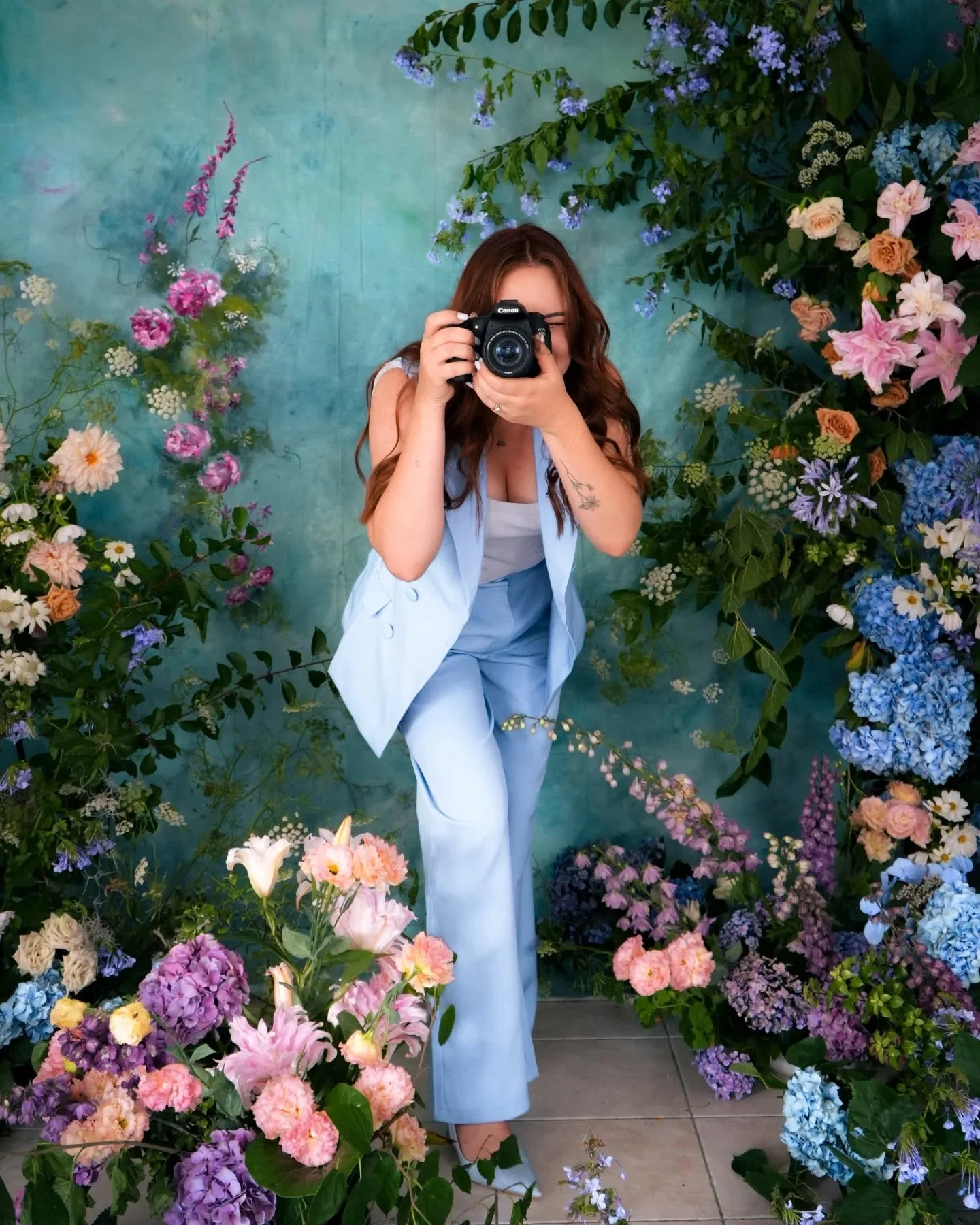 PHOTOGRAPHY
Q. What type of photography do you do?
A. Adventure Family Photography is where our heart lies. We love landscape, travel, nature, family photography, so we've combined this for our Adventure Family Photography Sessions! 
I capture moment