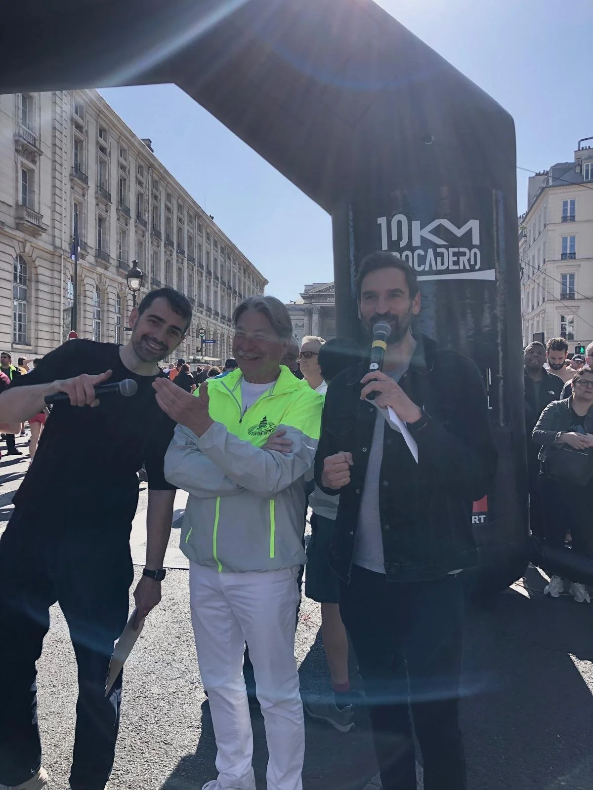 Avec Pierre et Sébastien sous l’arche d’arrivée