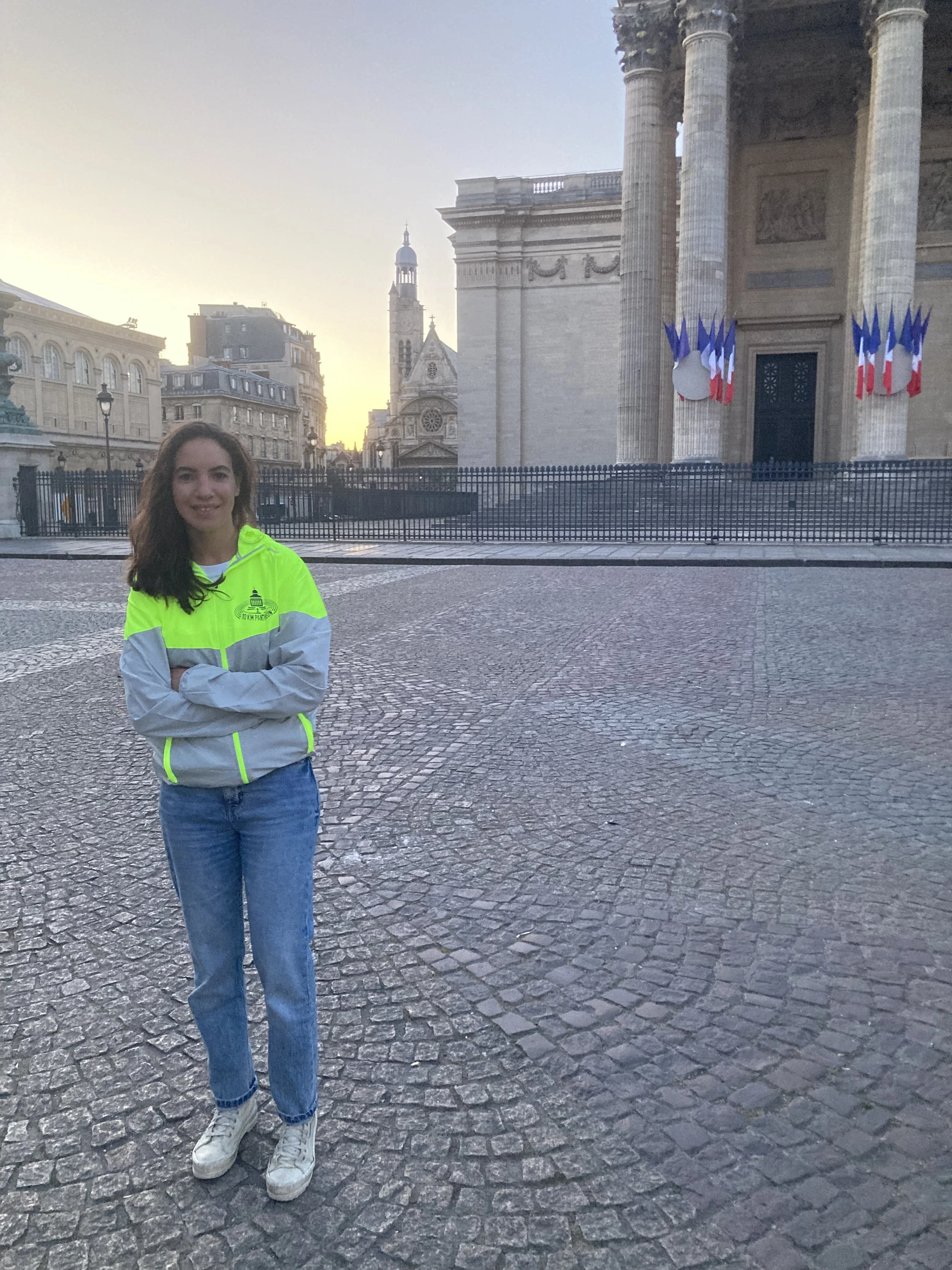 Le jour se lève, Sabrina est déjà debout