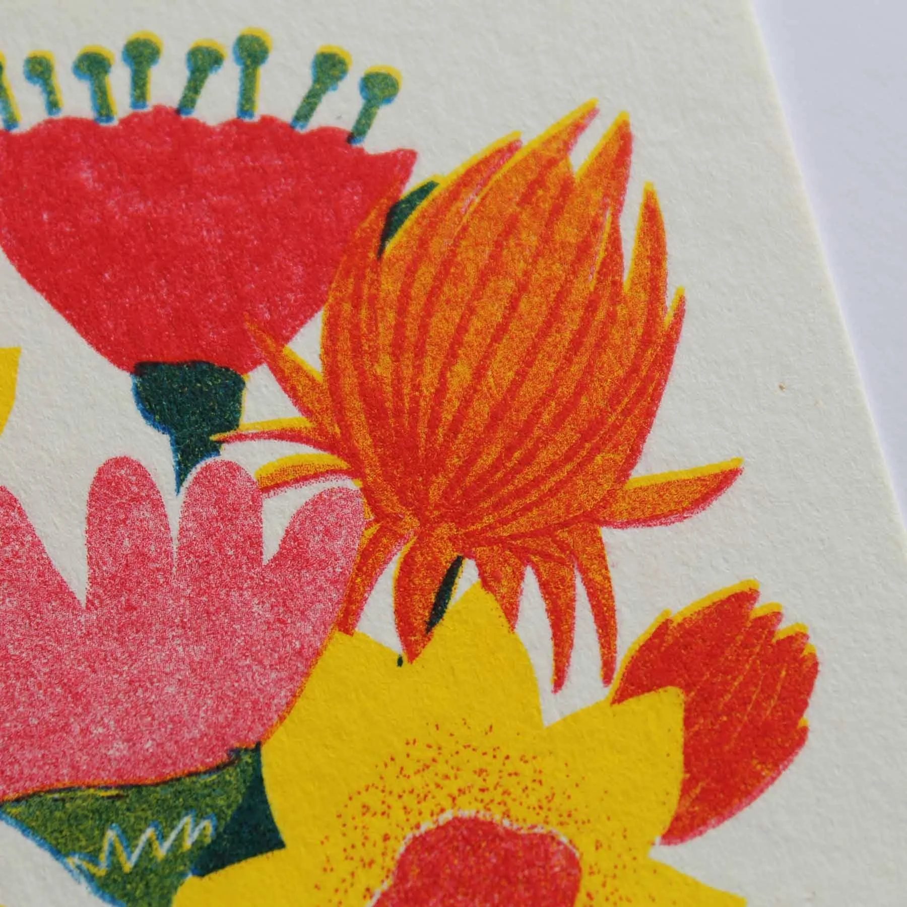  Ontwerp : Studio Boekenberg    Kleuren : Blue + Yellow + Bright Red   Papier : Materica Limestone 250g