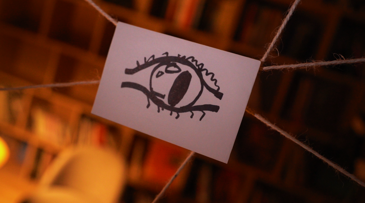 The shadow sighed softly
Its unfocused gaze weakly rising to meet mine
The afternoon sun at three o'clock bathed us both
I had lost my shadow
And the shadow had lost its form