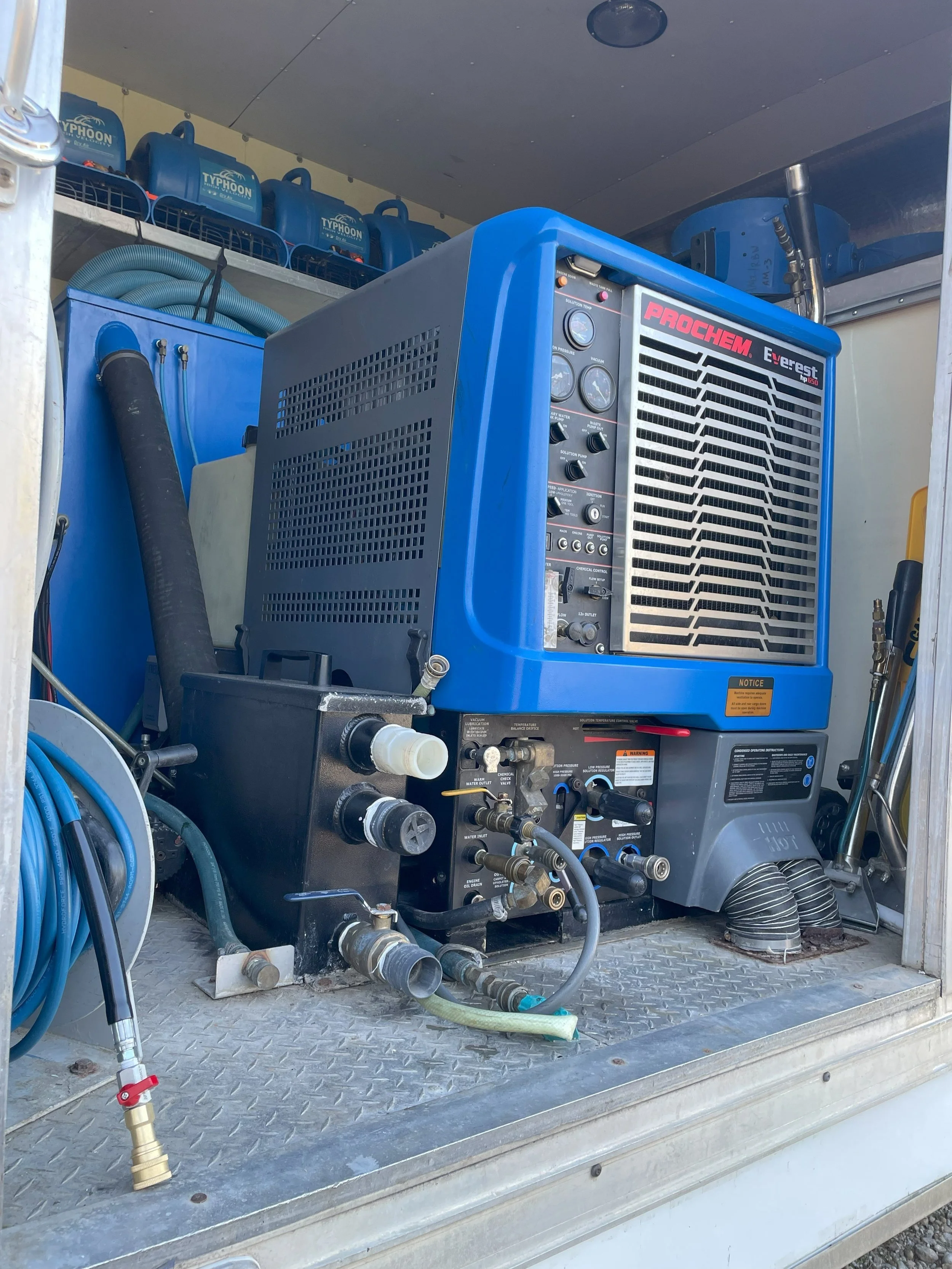 Rapid Dry has a powerful truck mount extractor to quickly remove standing water.