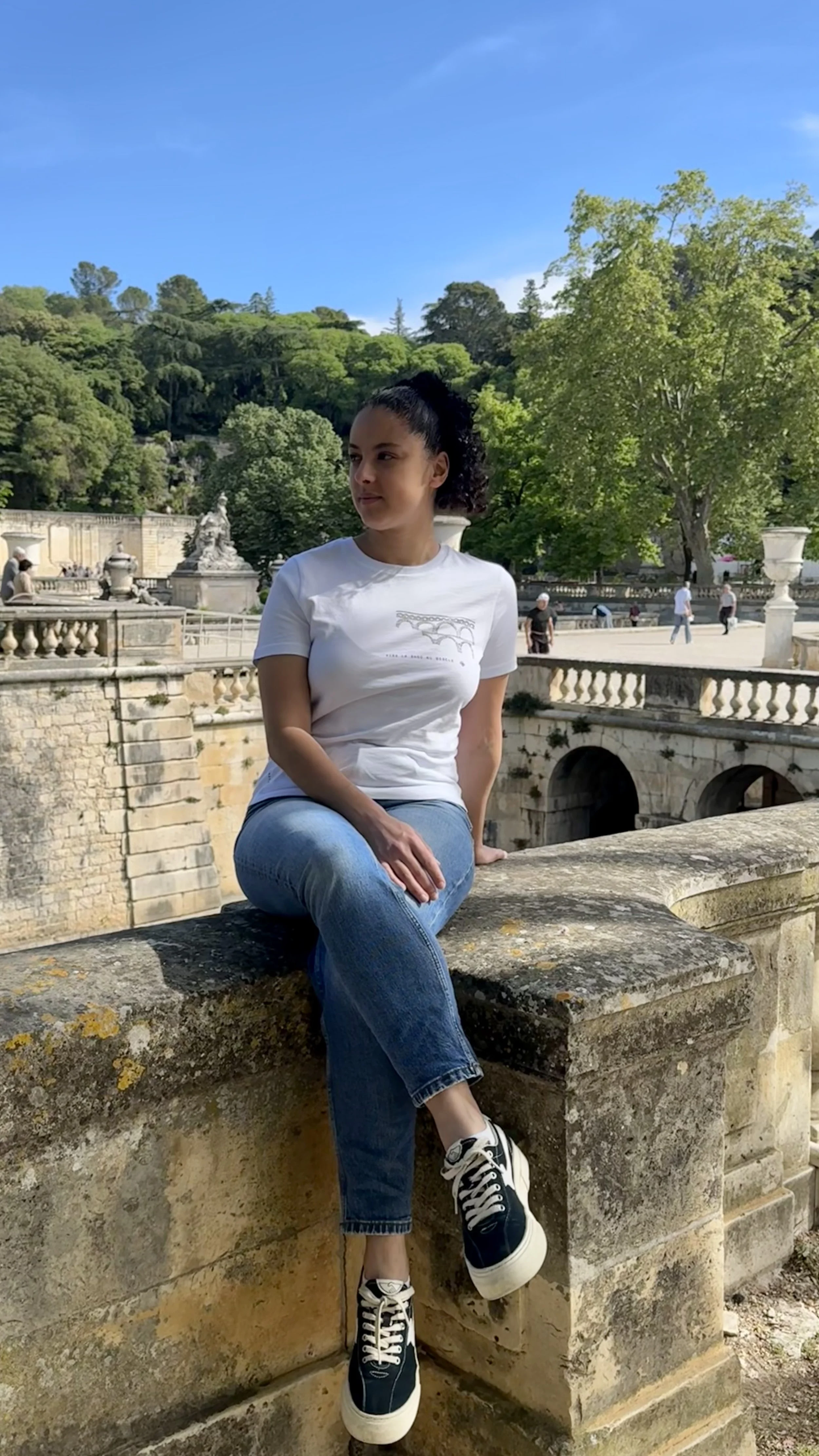 Collection Essentiel Femme « Tenir tête à l’orage »