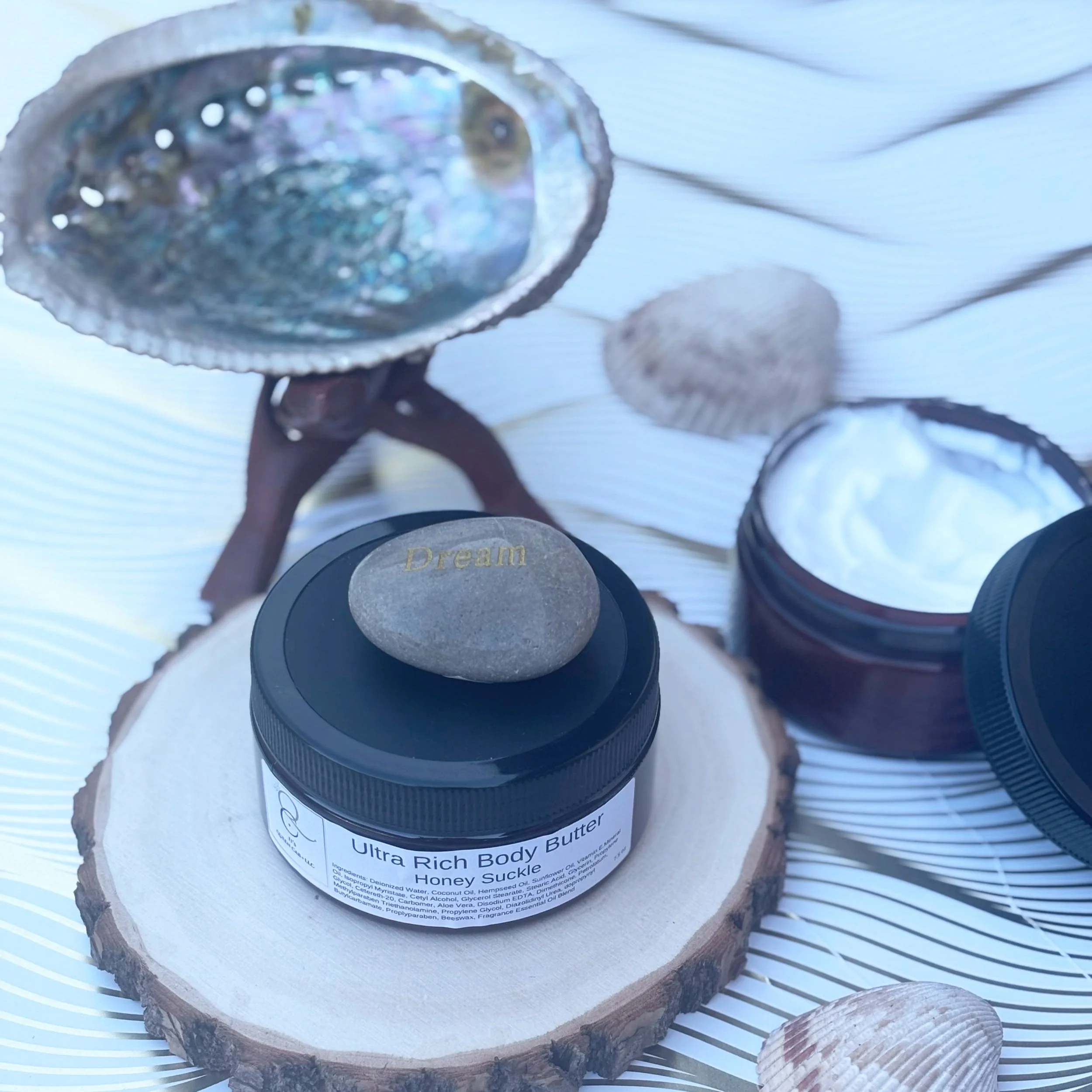 Ultra Rich Body Butter - Honey Suckle