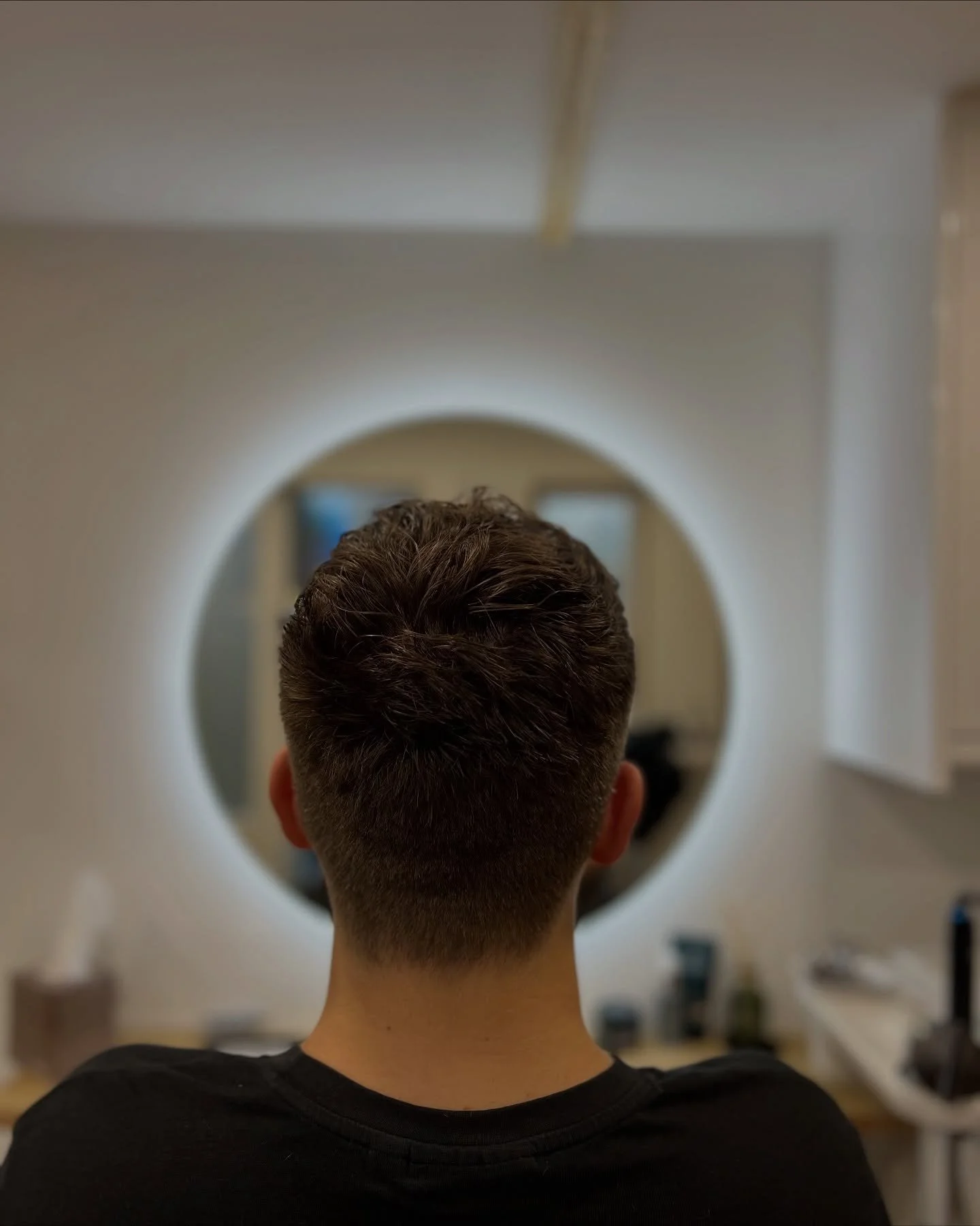 ✨ Clipper Cut ✨(After shots)

Short sides, fresh fade, wash &amp; scalp massage 💆&zwj;♂️✂️
Finished with a clean clipper cut and styled to perfection &mdash; the ultimate refresh! 

Full list of services available on website. Book for you next hair 