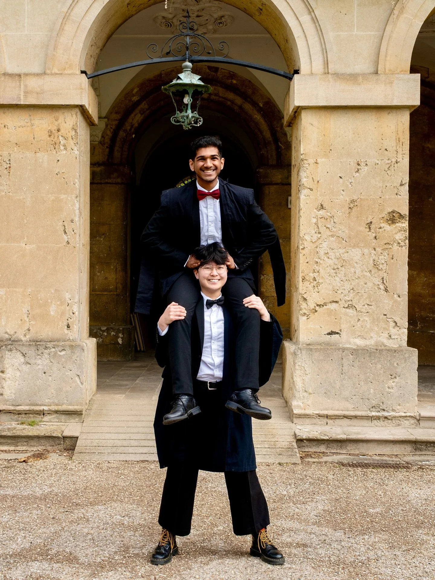 What is the one song that is guaranteed to end every Wadham bop?
Hint: it's not Mr Brightside... In Oxford, a bop refers to a 'Big Organised Party', and is essentially a school disco but with alcohol, typically held in a college's bar. In 1987, Wadha