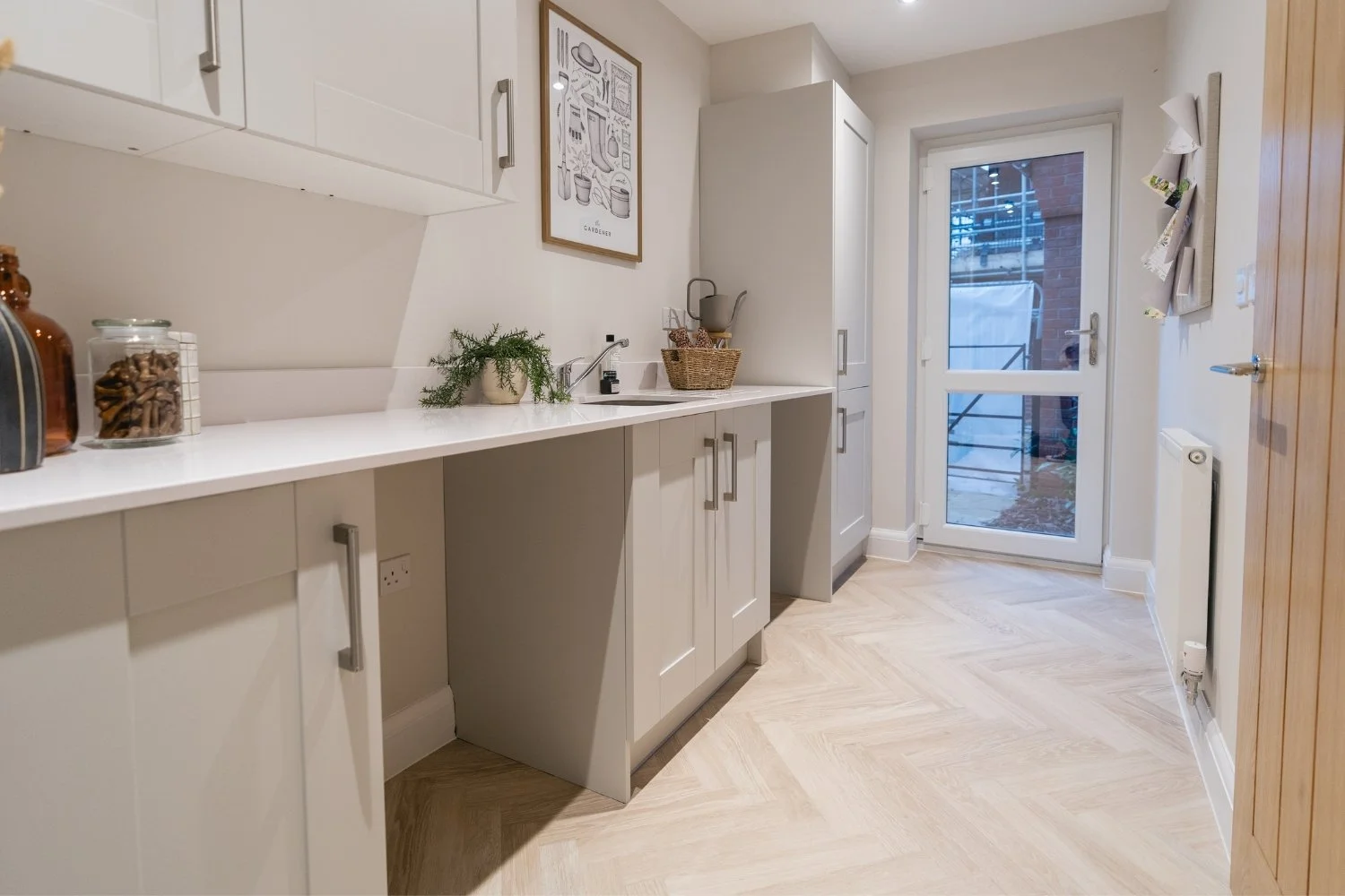 Utility room 1.jpg