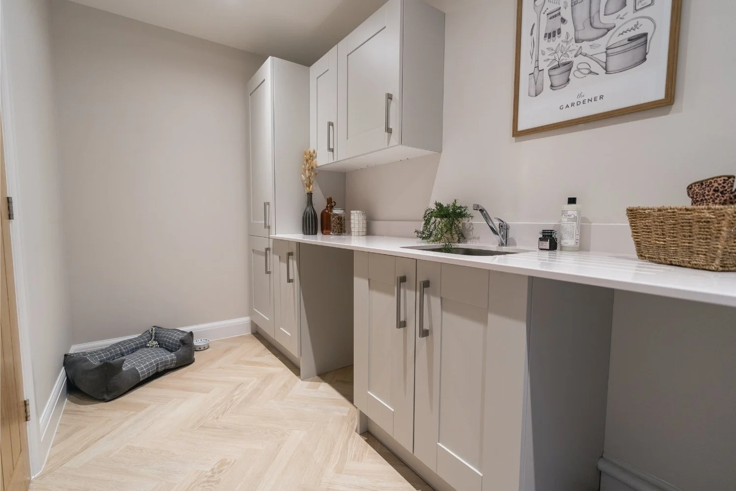 Utility room 2.jpg