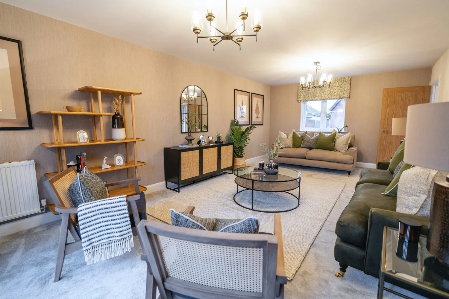 Living room 6.jpg