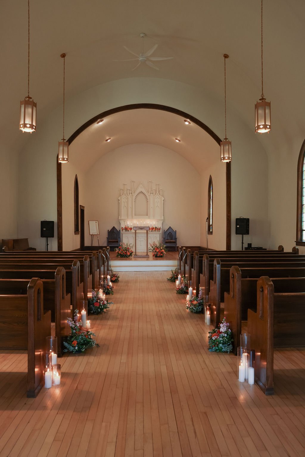 ZhenaCovaPhotography_SNOHillChapel_Wedding_Samuel&Heather026.JPG