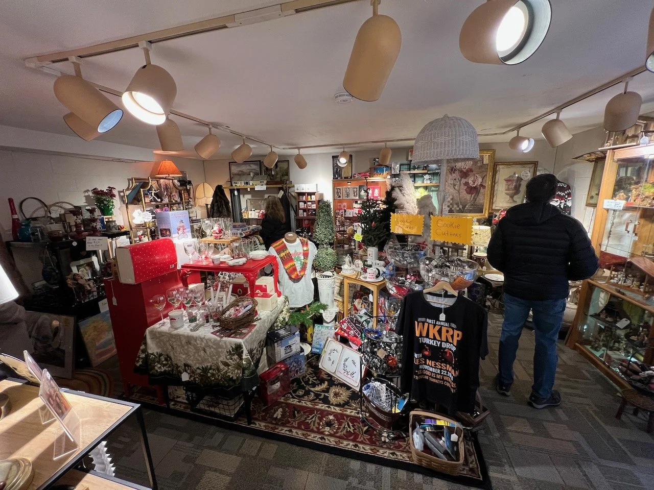 worthington antiques 8.jpeg