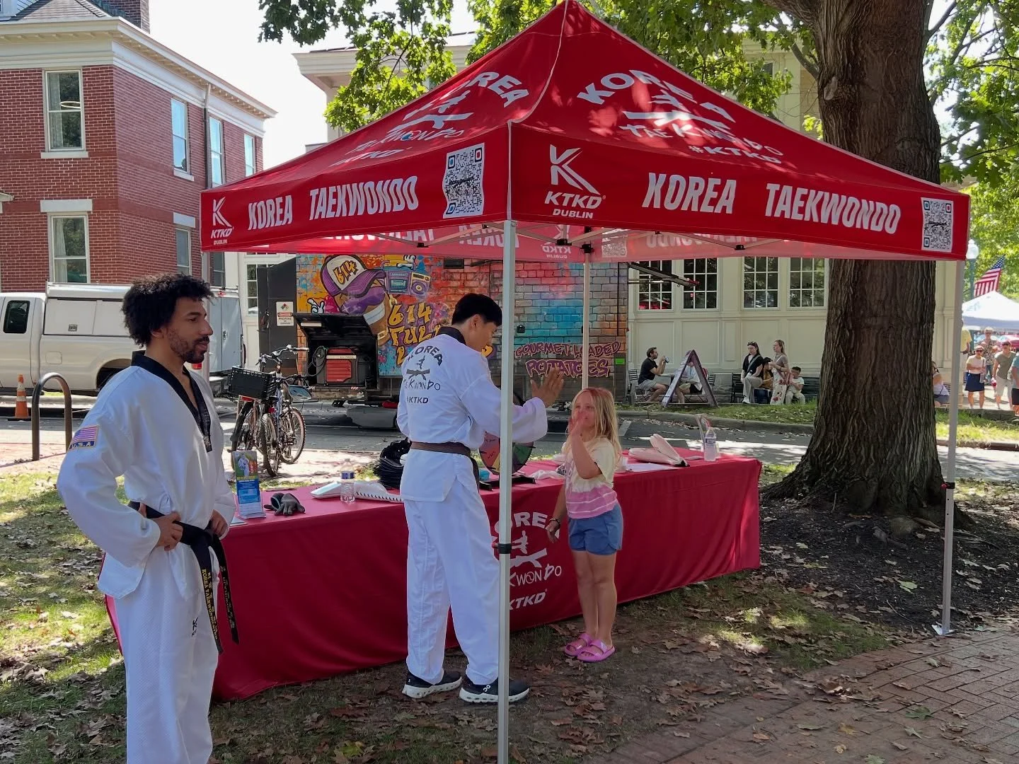 The Worthington Partnership community events are made possible by generous sponsors! Please help us thank Korea Taekwondo and Janna Bidlack - State Farm Agent for supporting our Harvest Fest!