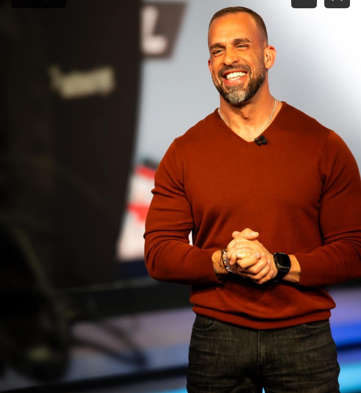 Tom Rizzo Solo Photo.jpg