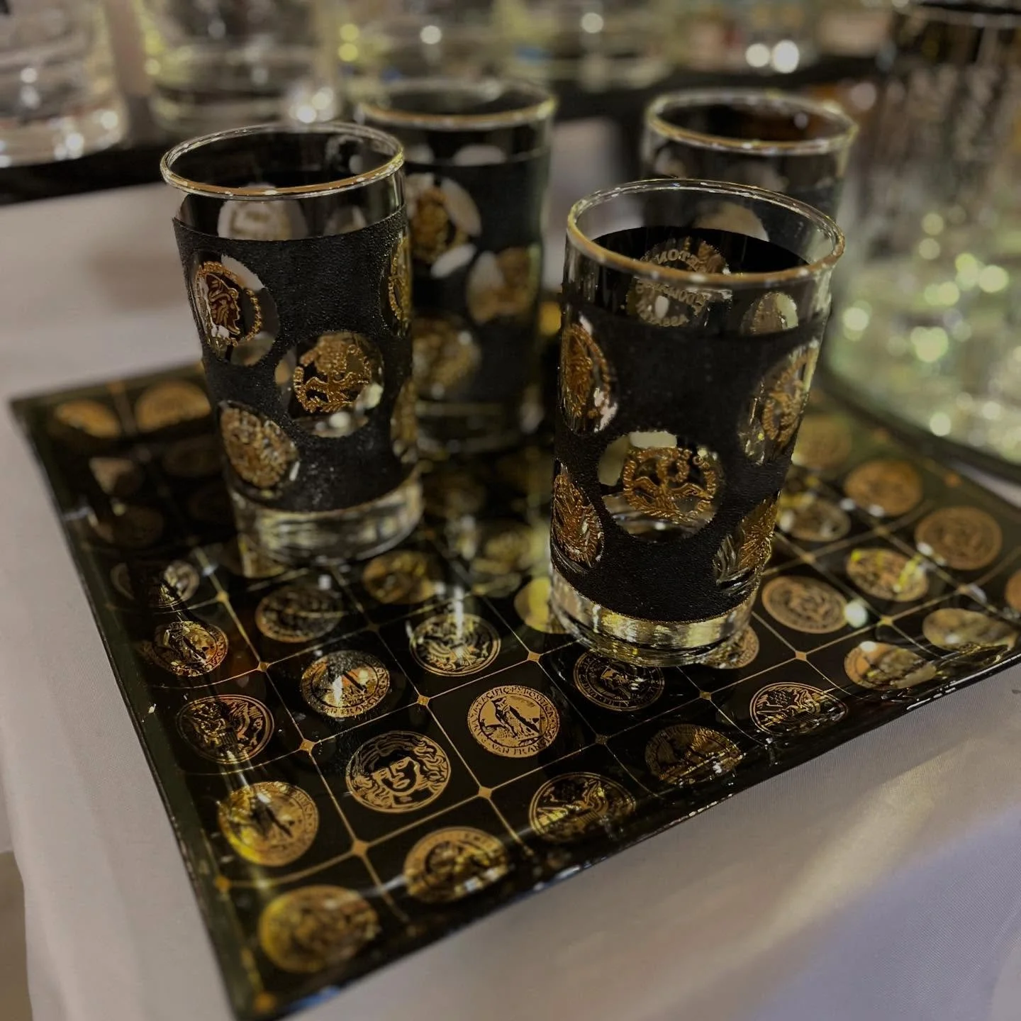 Day 2 of the @fadmarket Holiday pop up at St Paul in Cobble Hill. There are so many fantastic vendors. Come and check it out. 

We have some beautiful barware sets! #vintage #vintagestyle #mcm #mcmbarware #mcmglassware #madmen #vintagegifts