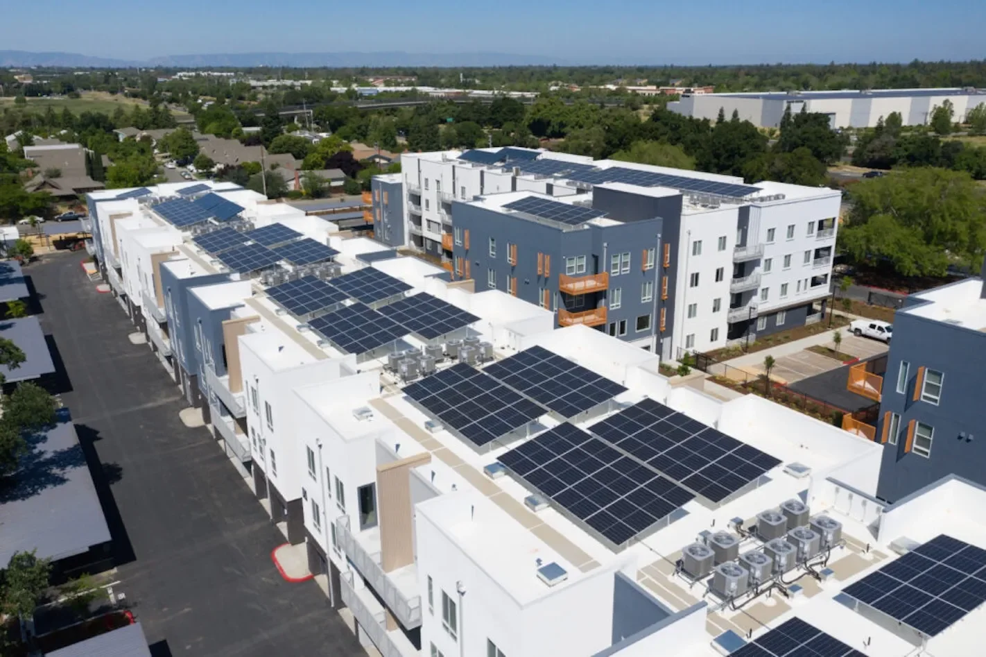 Sun Day: Tell Your Governor To Accelerate Solar Construction Before Subsidies Expire