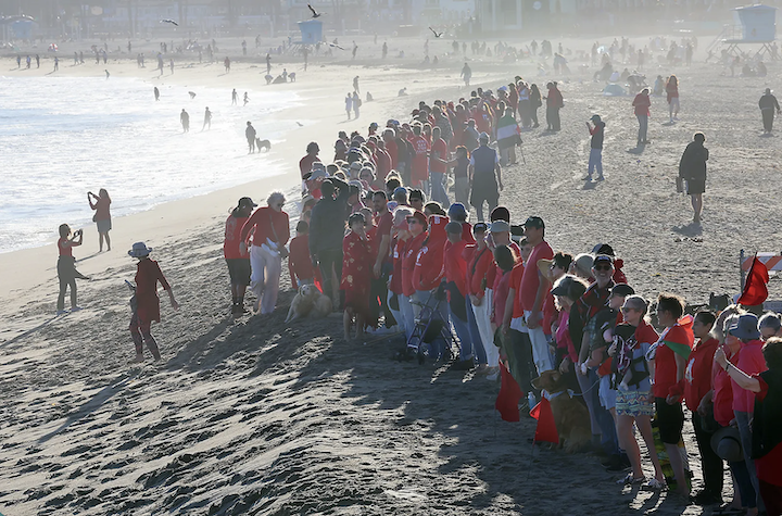 Santa Cruz Sierra Club: Hands Across The Sand, Sept 26, 11 AM - Noon