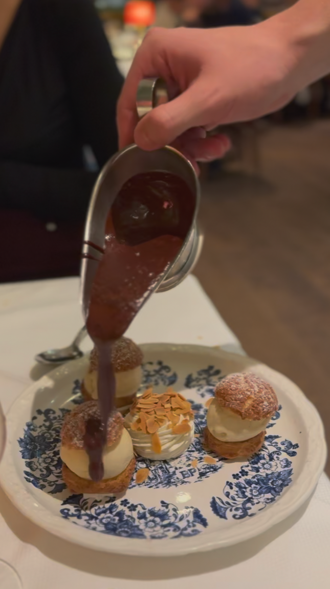 Brasserie des Pres | Paris Travel Guide | Travel Bug