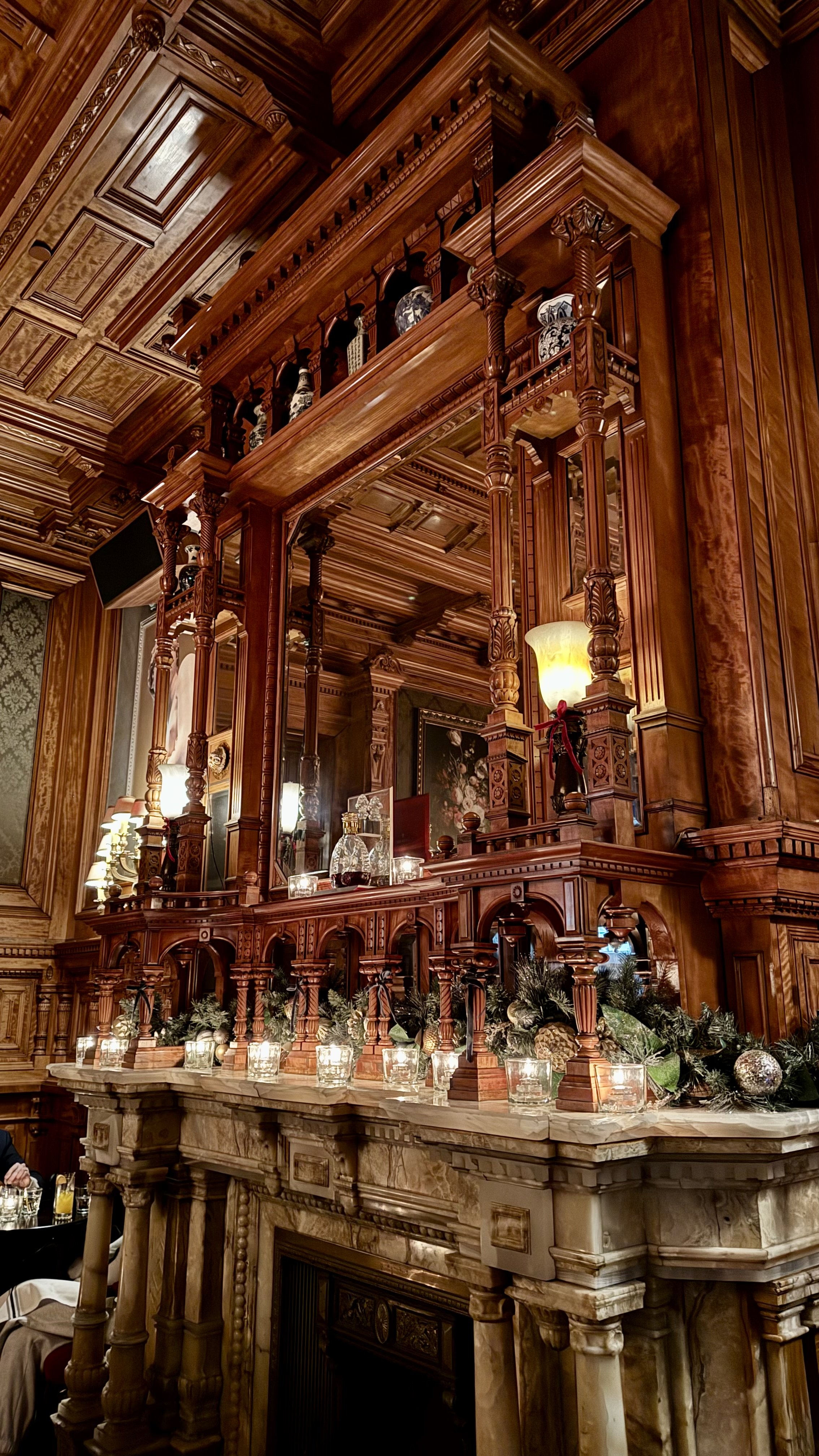 Travel Bug Travel Guides | Best Restaurants Montréal