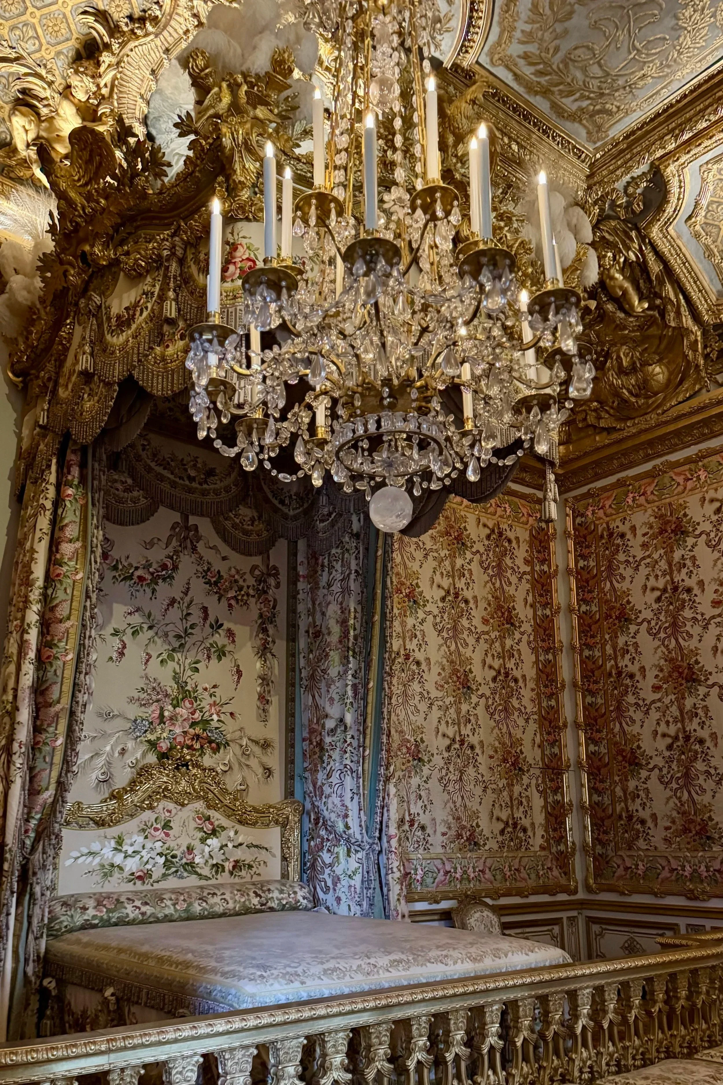 Chateau de Versailles | Paris Travel Guide | Travel Bug