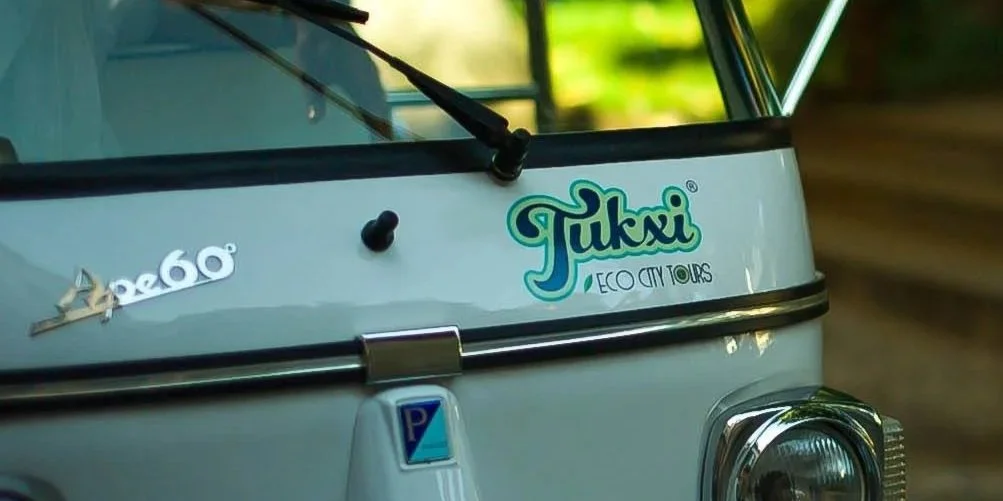 Why Choose an Electric Tuk Tuk Over Other Ways to See Lisbon
