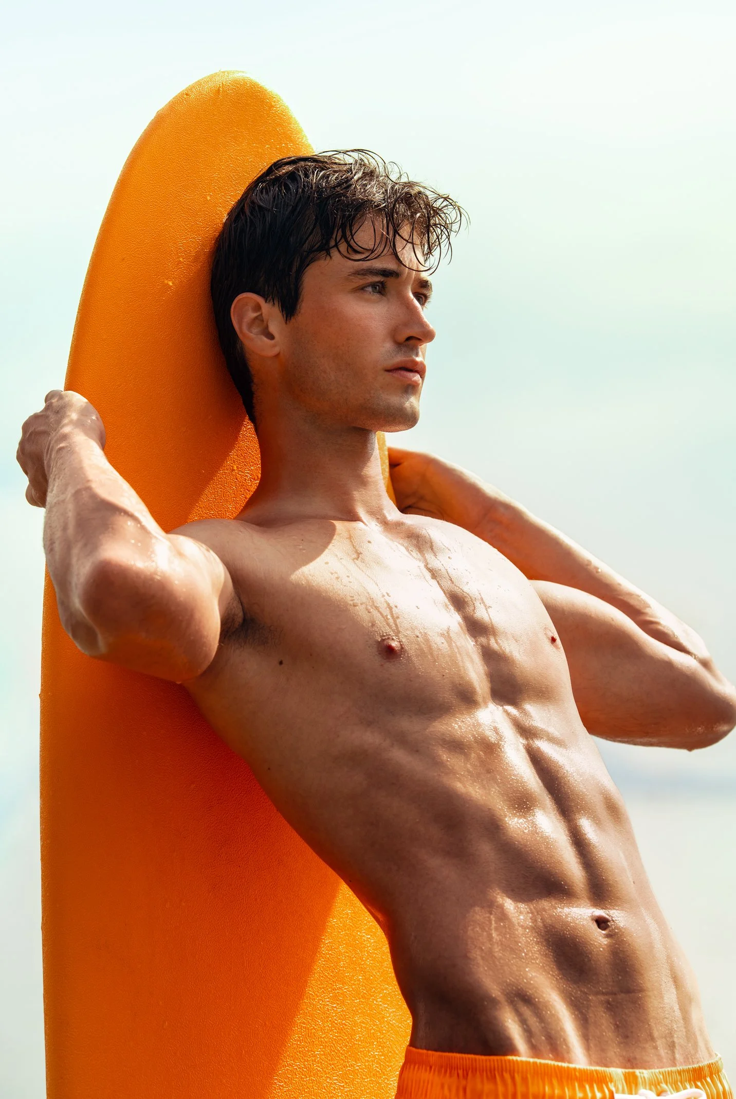 Guillaume-Betrisey-surf-orange-.jpg