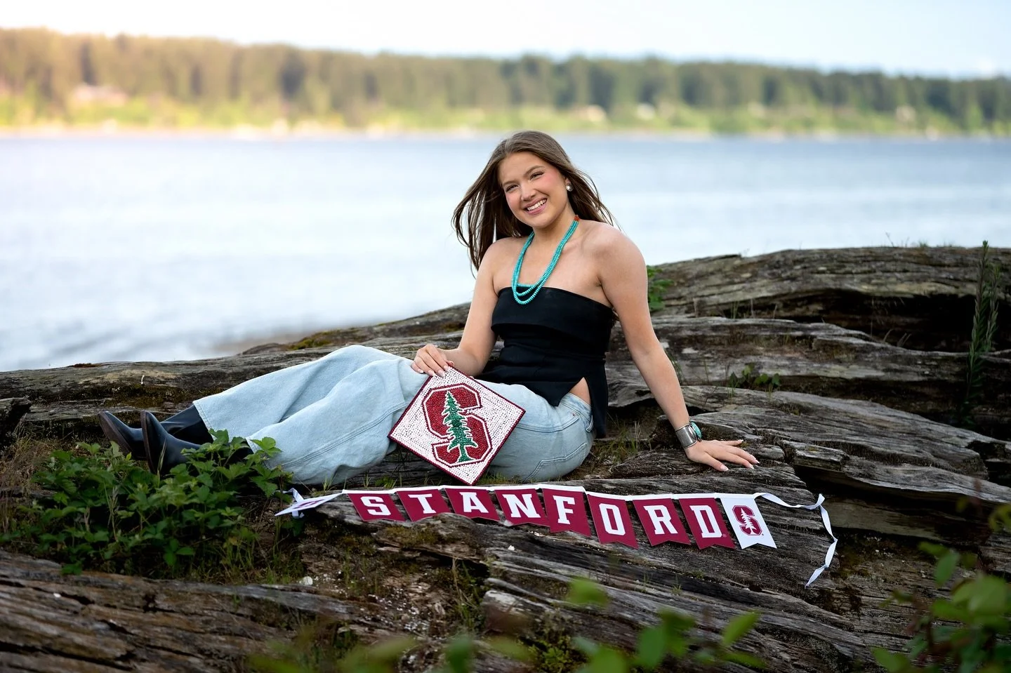 #stanfordbound #seniorportraits #kitsapphotographer