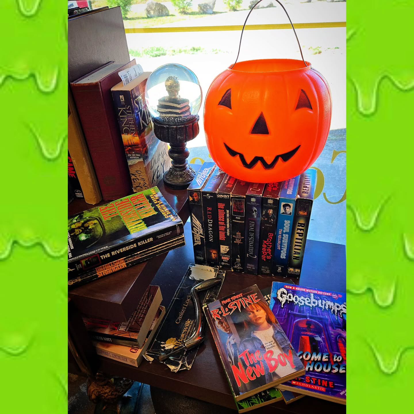 🎃 Lots of Halloween Nostalgia on stock now at @curiouserboutiqueavl 
.
.
.
.
.
.
.
.
.
.
.
.
.
.
.
.
#90shalloween #halloweennostalgia #vintagehalloween #spookyasheville #bestofwnc #keepashevilleweird #downtownasheville #avllocal