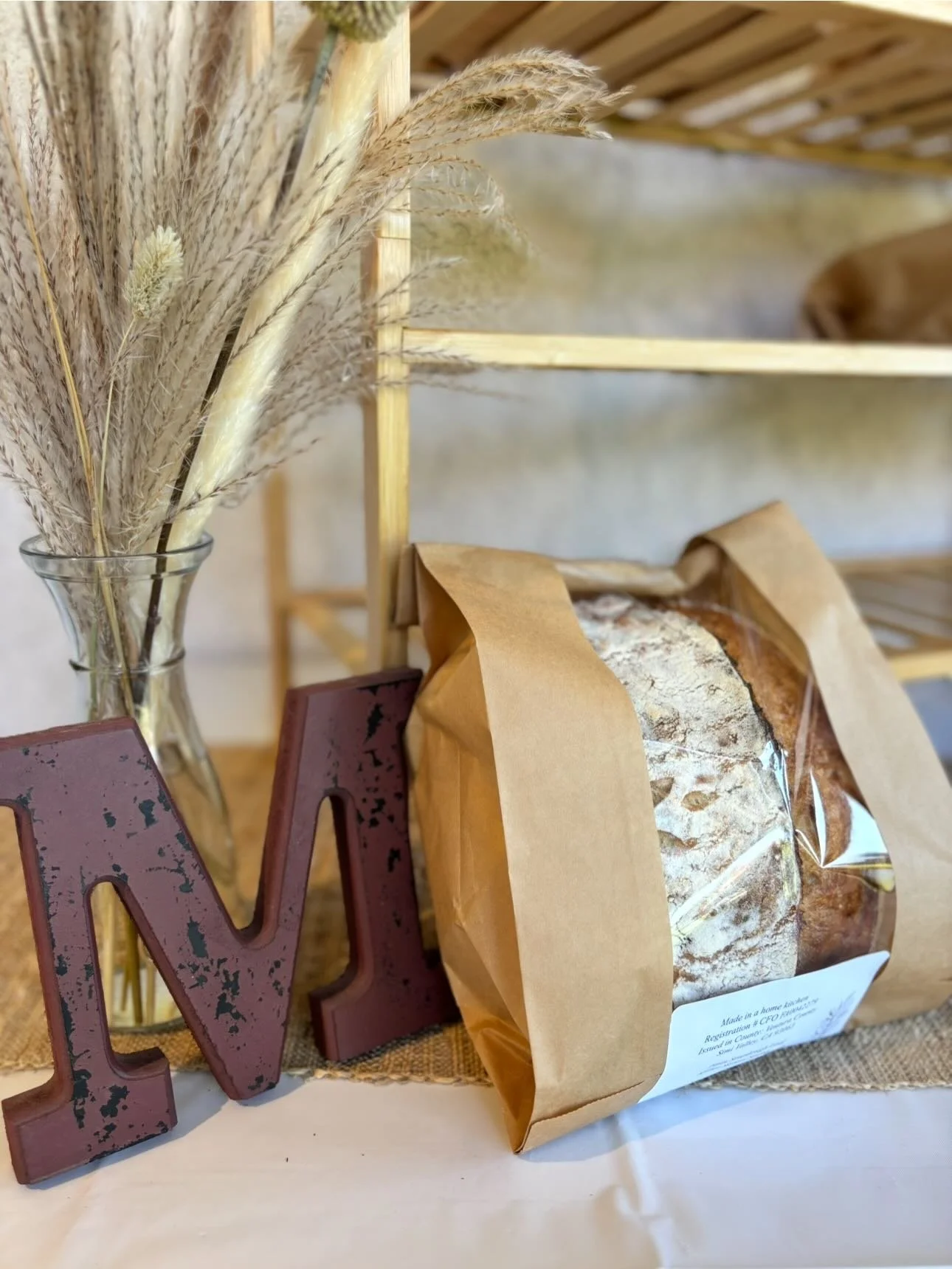 💫 Porch pick up this week! Everything is made fresh upon order
Our website is open millersisterssourdough.com 
DM us if you have any questions! 

Pick up will be Thursday 5/14
📍Yosemite &amp; LA 

🗓️ Our next event is 6/20 at The Craft House