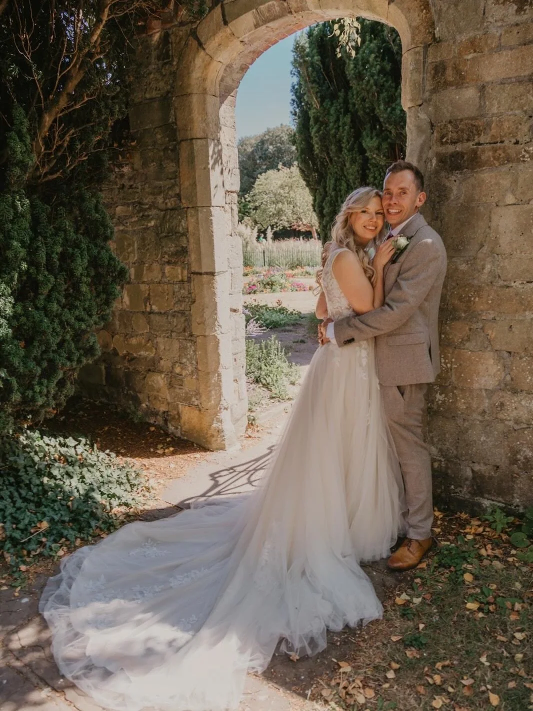 Love receiving images back from my amazing brides 🥰

Here is the beautiful Sintija 😍

📸 - @peggysweddings 

#BridalBeauty
#WeddingHairGoals
#BridalMakeupInspo
#GlowOnYourBigDay
#BridalHairAndMakeup